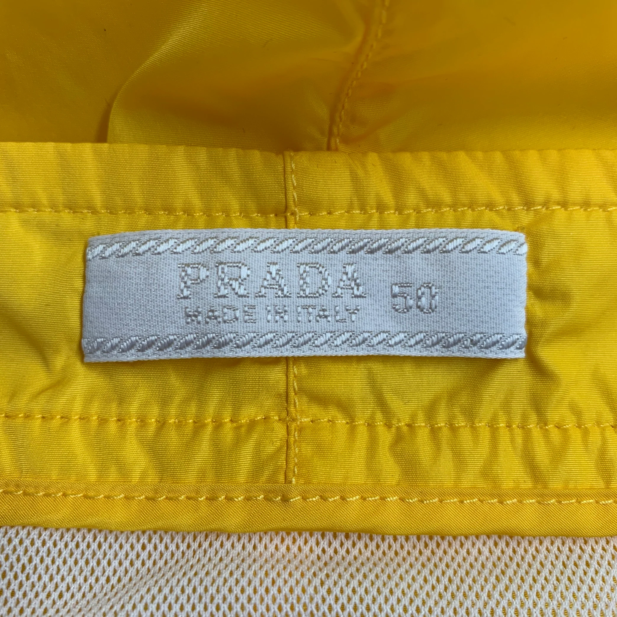 PRADA Size 34 Yellow Nylon Flat Front Mesh Lined Zip Fly Swim Trunks - Image 3