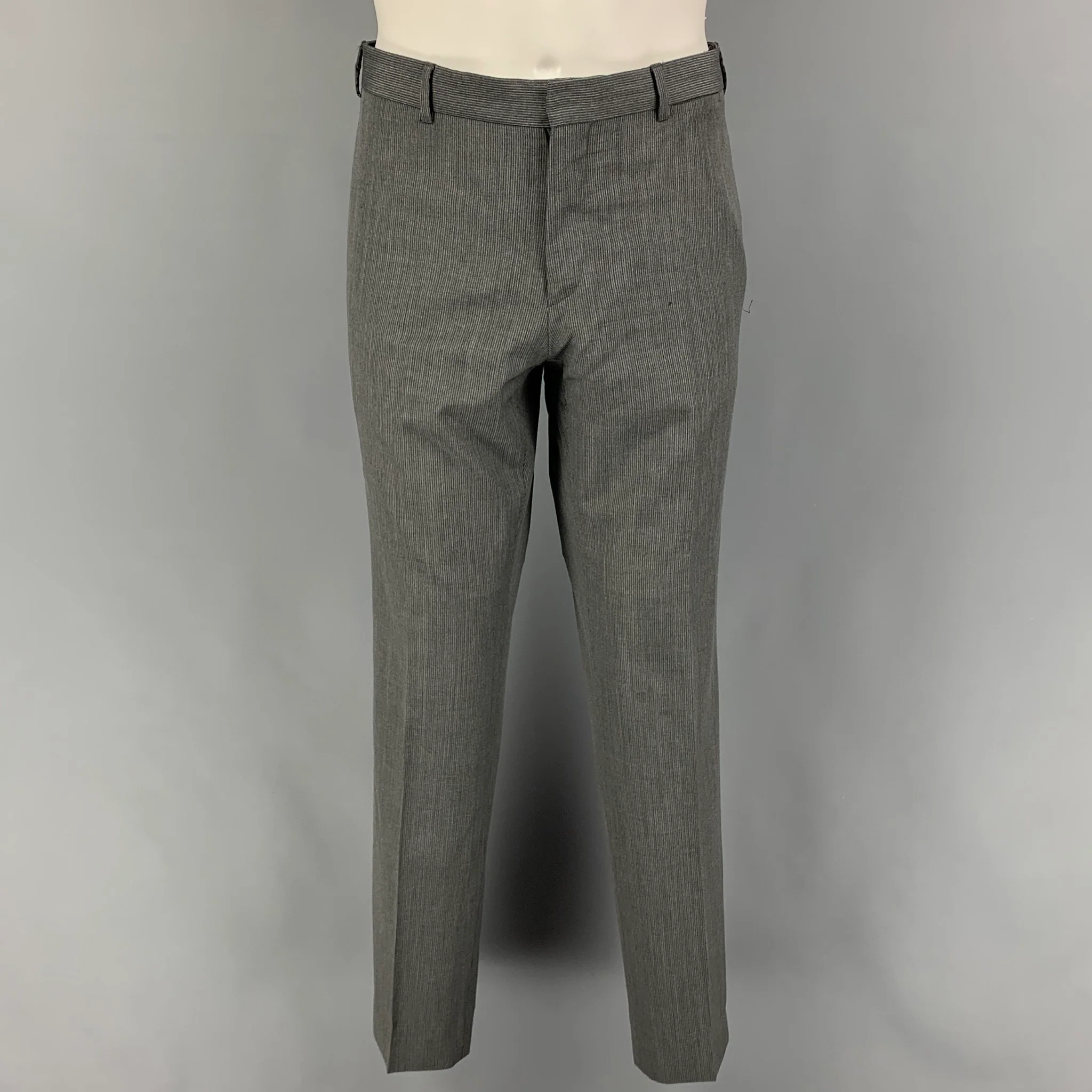 PRADA Size 40 Grey Silver Pinstripe Virgin Wool Silk Suit - Image 5
