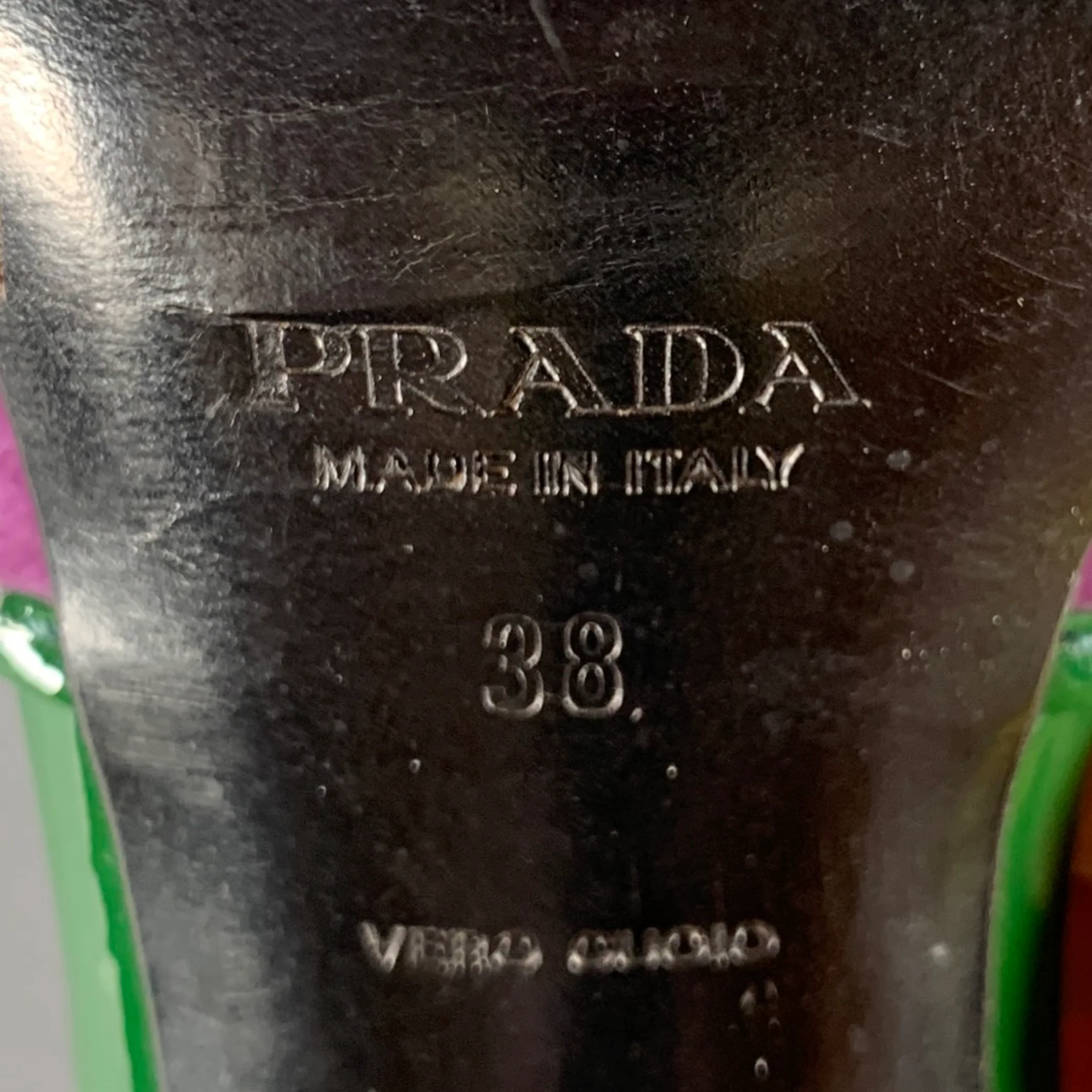 PRADA Size 8 SS08 Purple Green Velvet Patent Leather Heels Pumps - Image 9