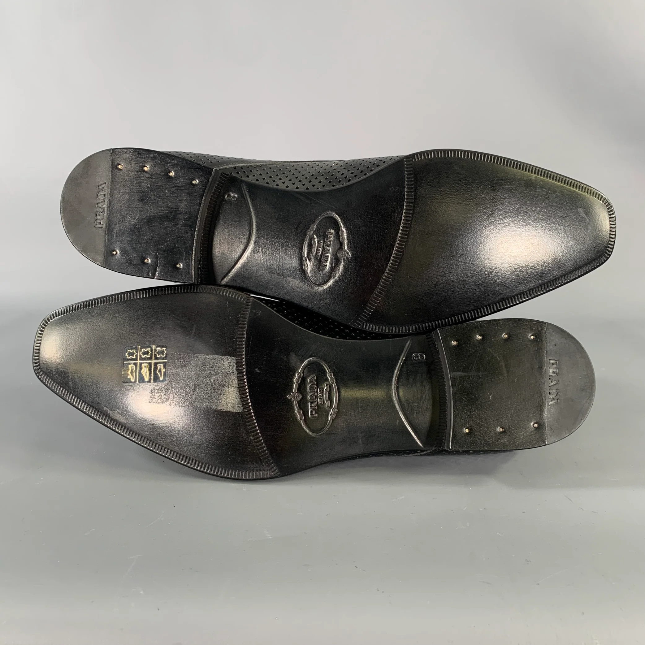 PRADA Size 9 Black Perforated Leather Lace Up Lace Up Shoes - Image 6