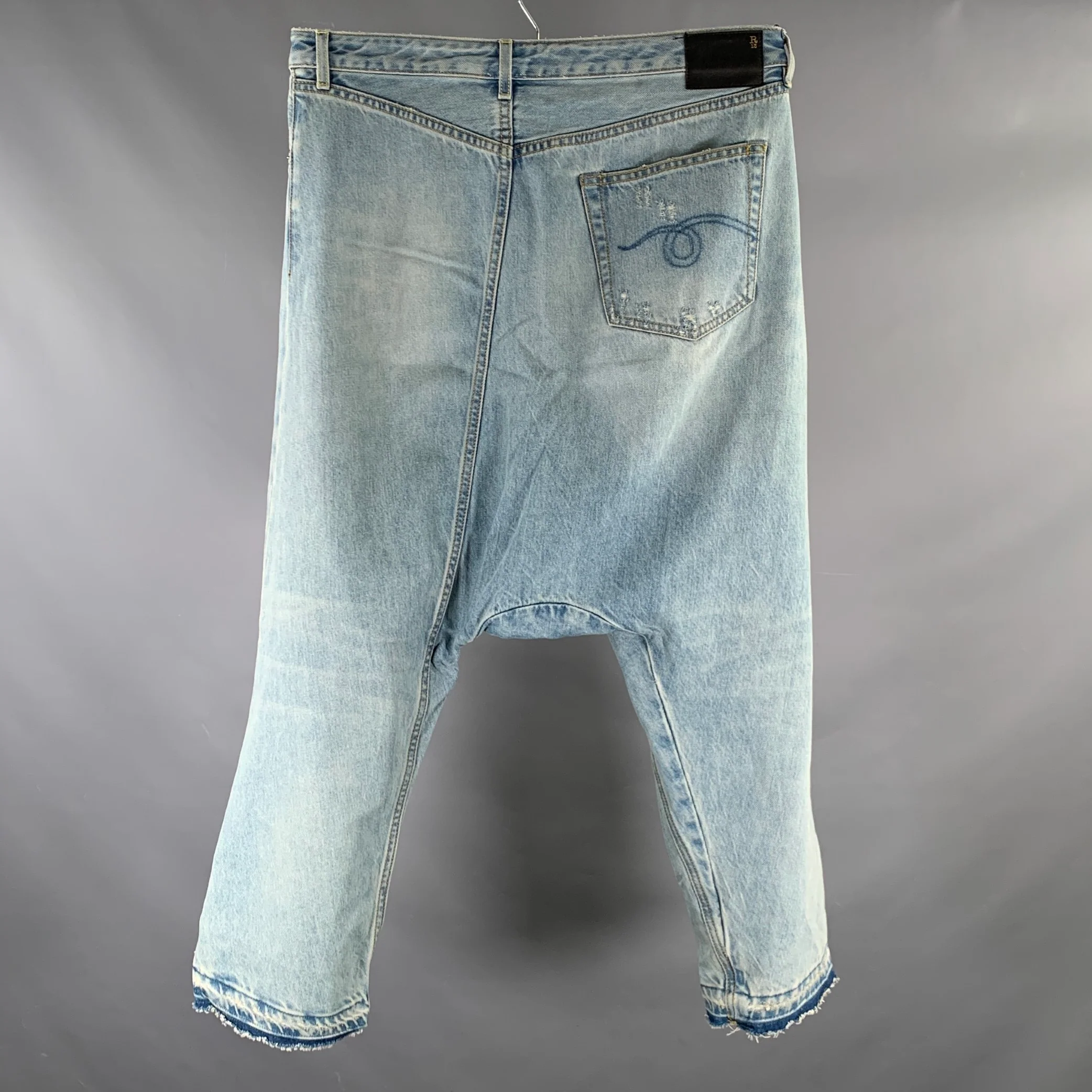 R13 Size 28 SS18 Twister Light Blue Denim Distresed Boyfriend Jeans - Image 3