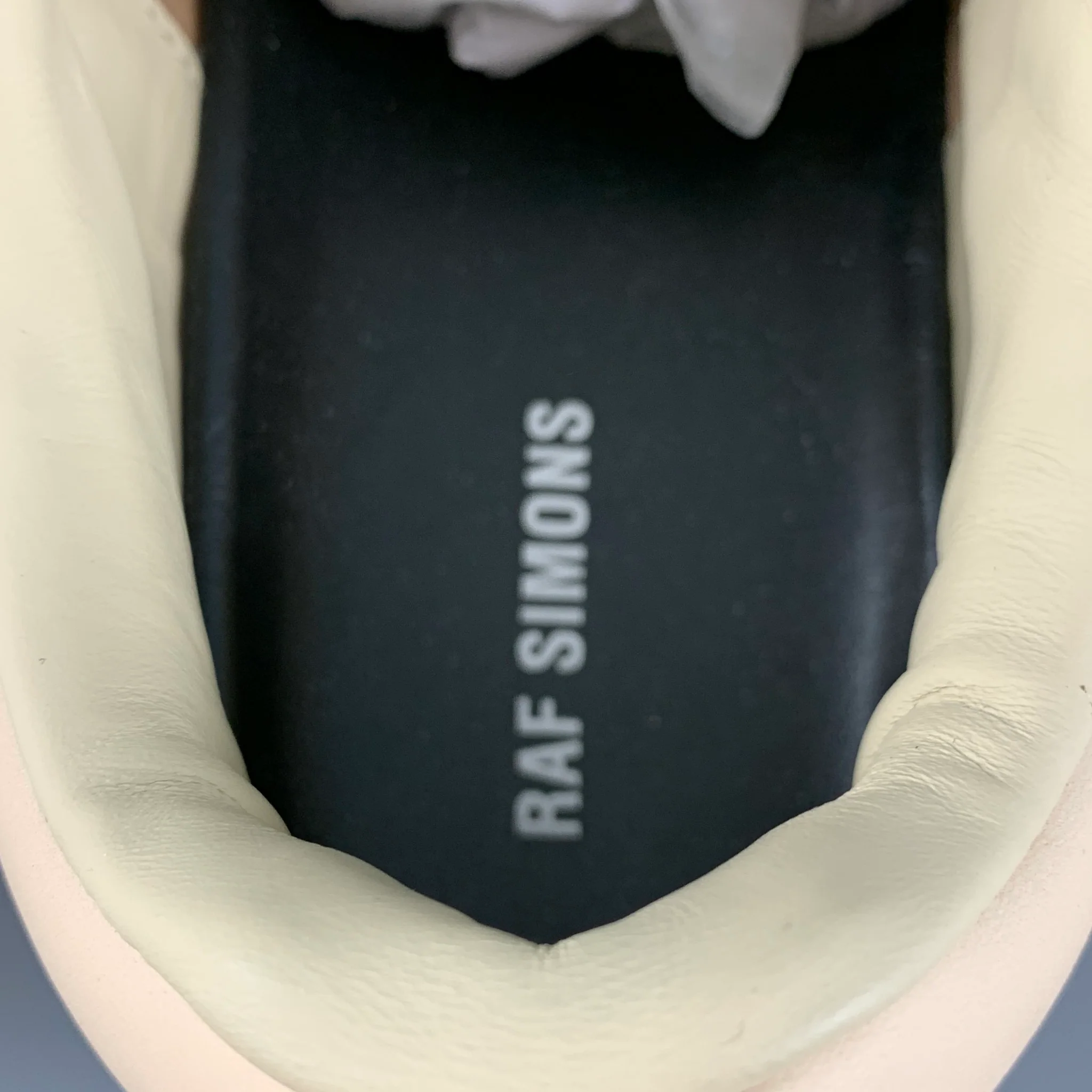 RAF SIMONS Size 11 Beige Leather Low Top Sneakers - Image 8