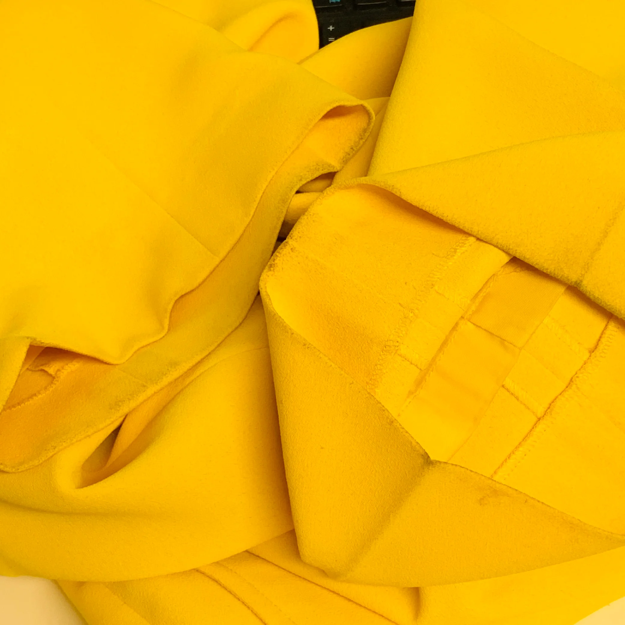 RALPH LAUREN COLLECTION Size 4 Yellow Crepe Tapered Flat Front Zip Fly Dress Pants - Image 11
