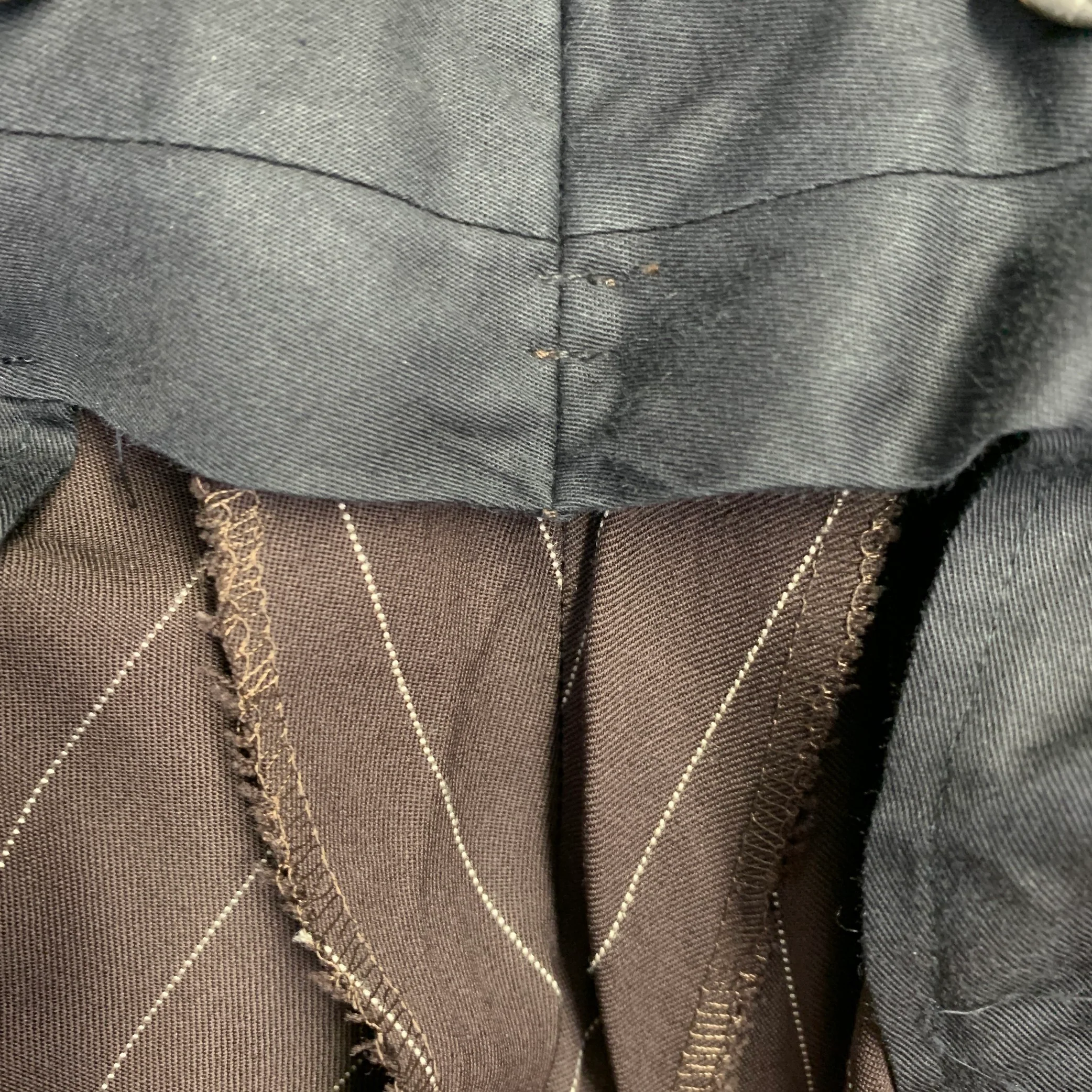 RALPH LAUREN Size 40 Navy Grey Stripe Virgin Wool Notch Lapel Suit - Image 14