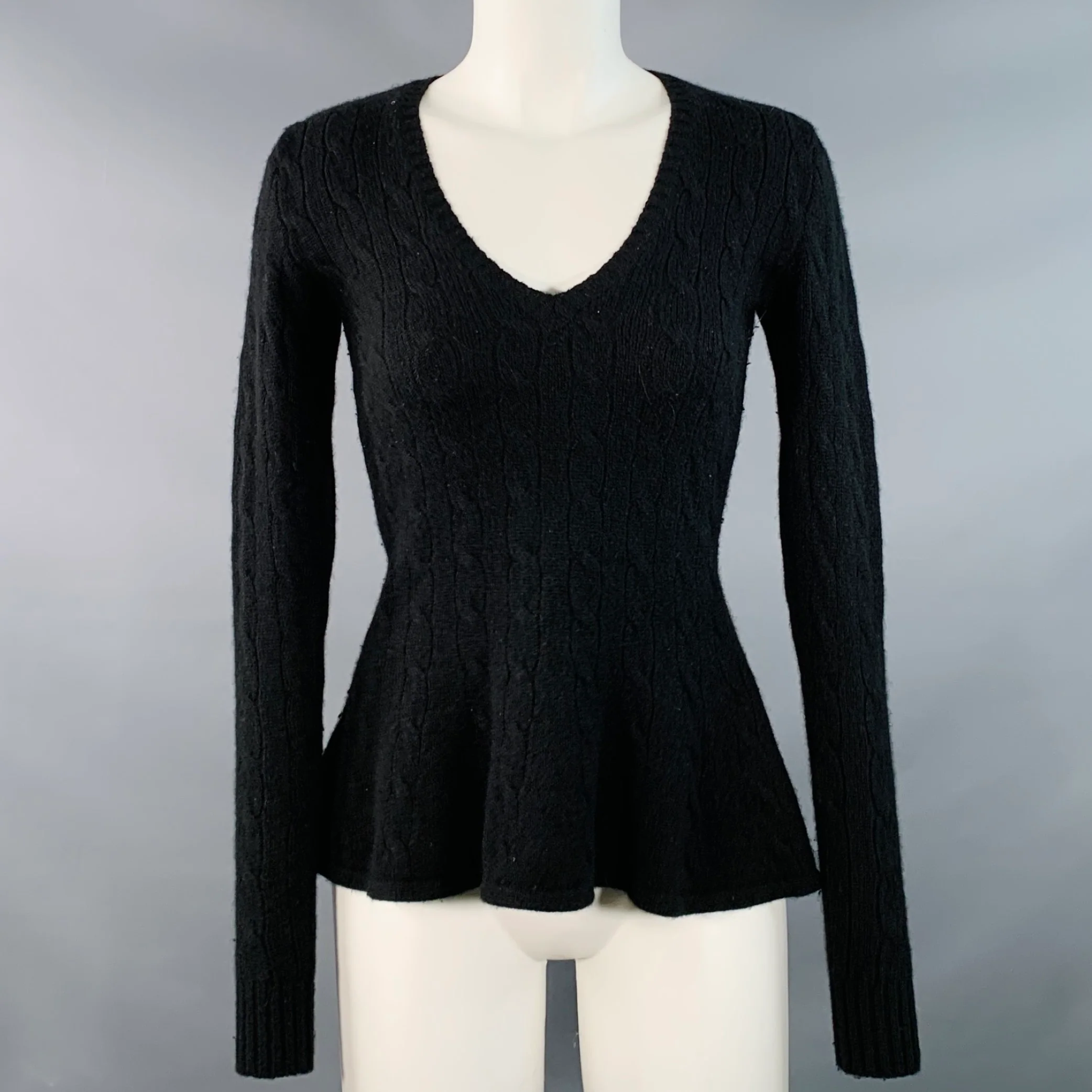 RALPH LAUREN Size S Black Cashmere Cable Knit Flared Hem V-Neck Sweater