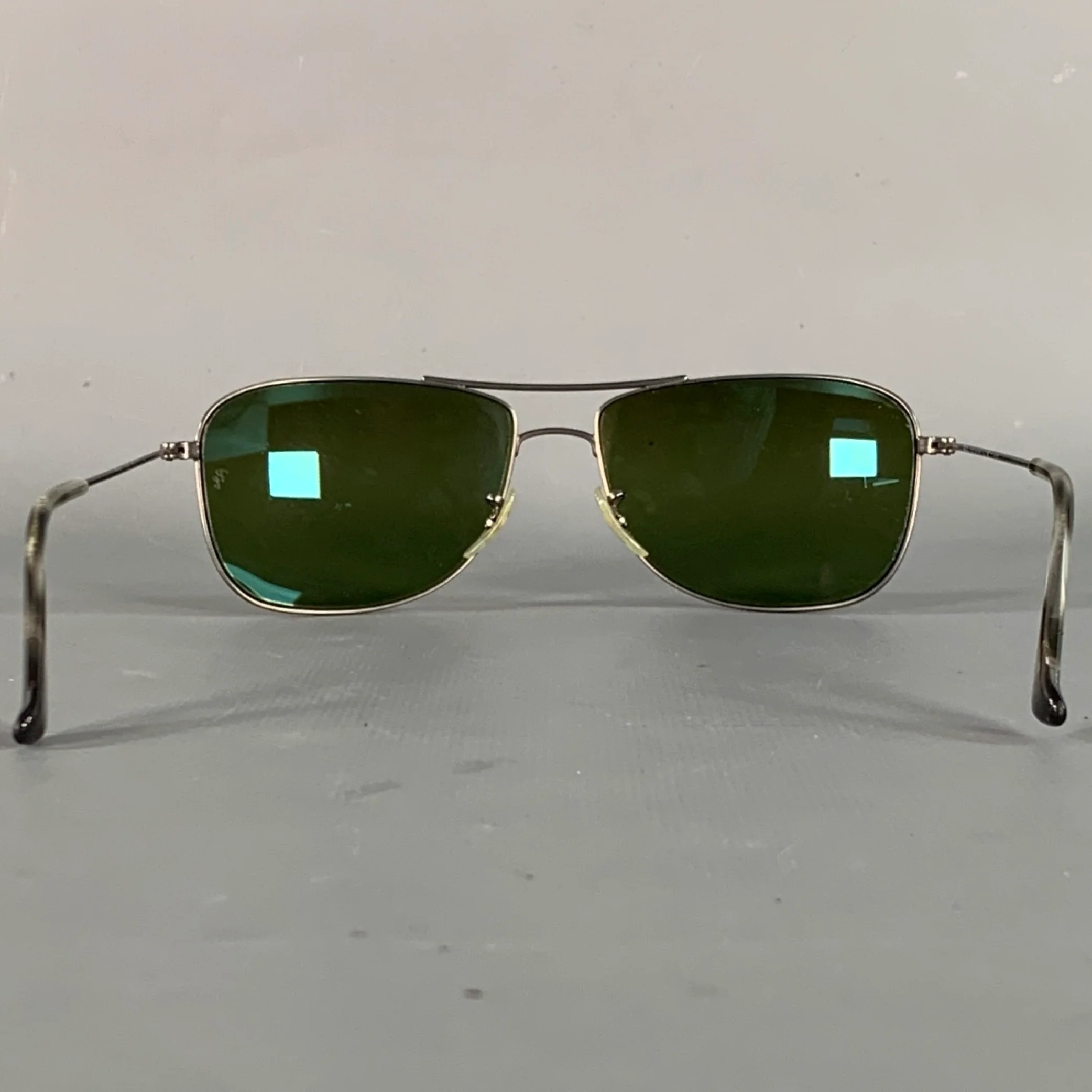 RAY-BAN Chromance Silver Metal Polarized Square Aviator Sunglasses - Image 3