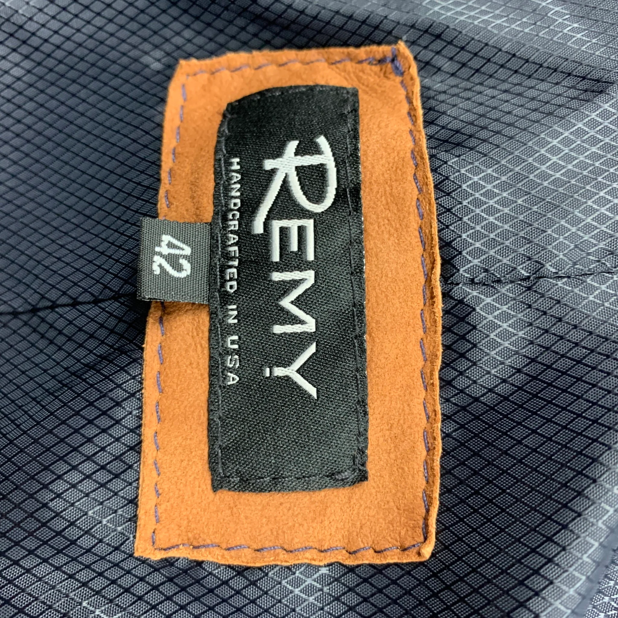 REMY Size 42 Navy Tan Leather Zip Up Jacket - Image 6