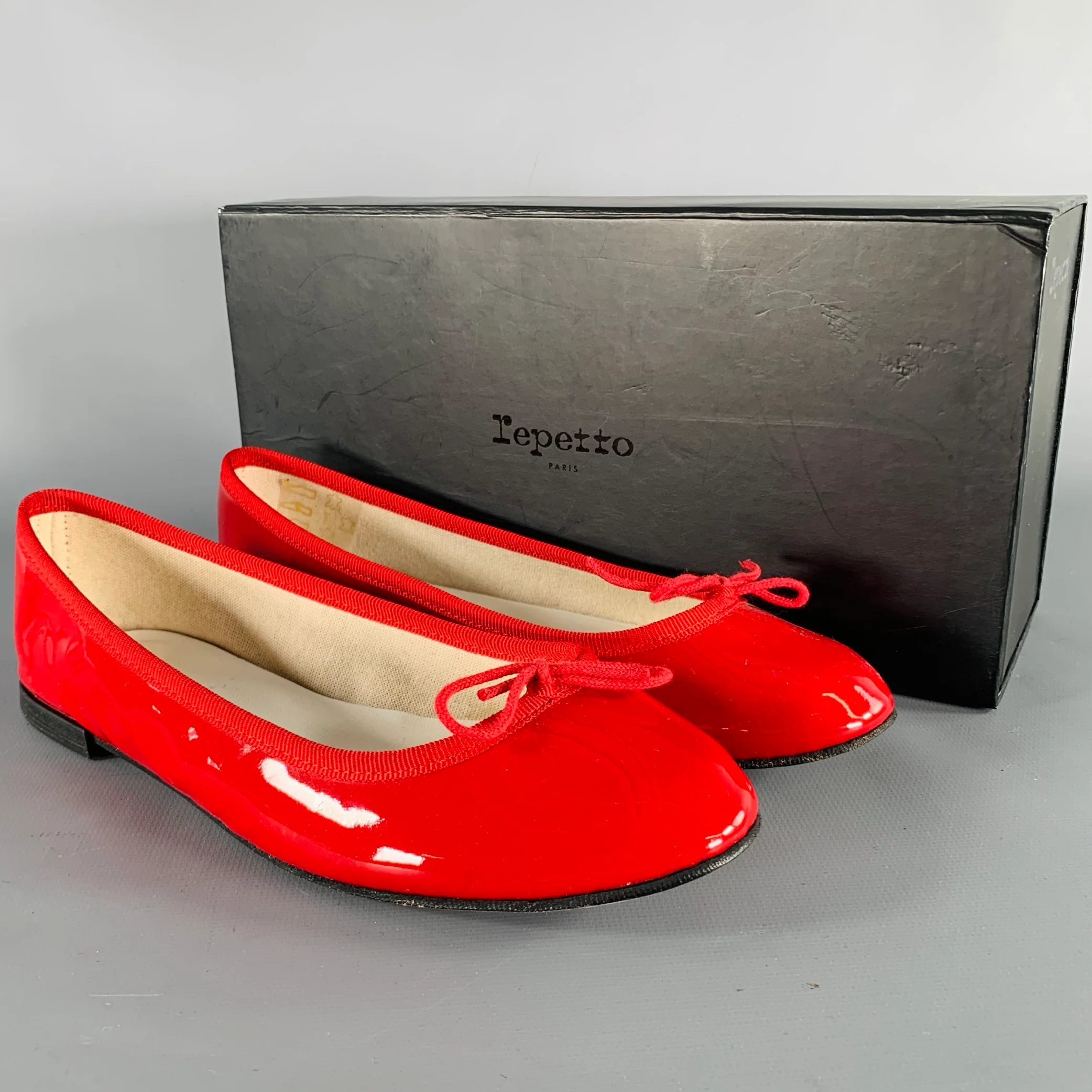 REPETTO Size 6.5 Red Patent Leather Ballet Flats - Image 9