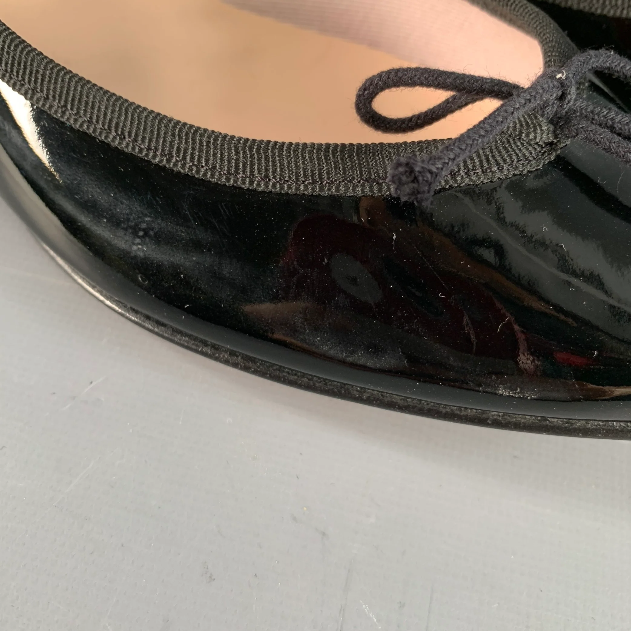 REPETTO Size 9.5 Black Patent Leather Pointed Toe Bow Flats - Image 9