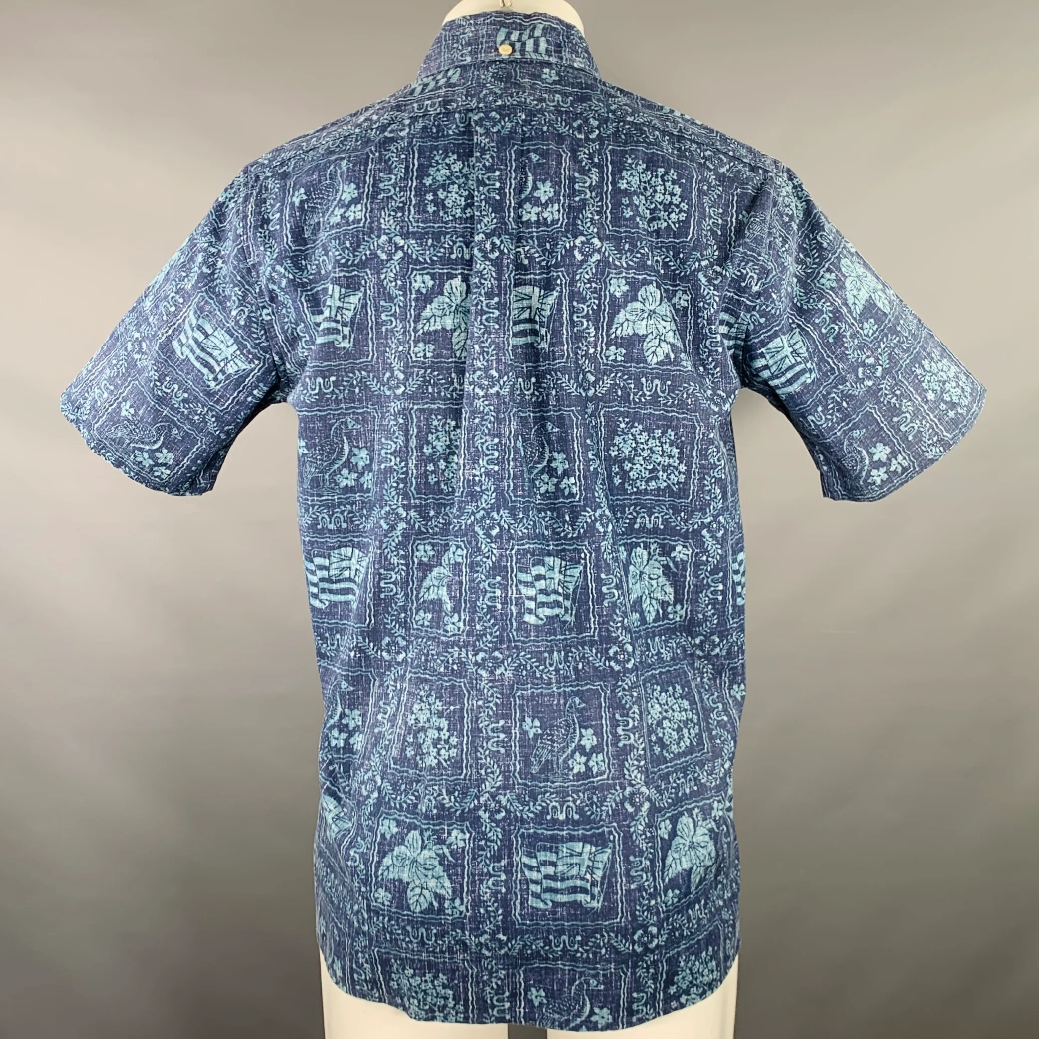 REYN SPOONER Size S Navy Light Blue Floral Cotton Blend Hawaiian Short Sleeve Shirt - Image 3