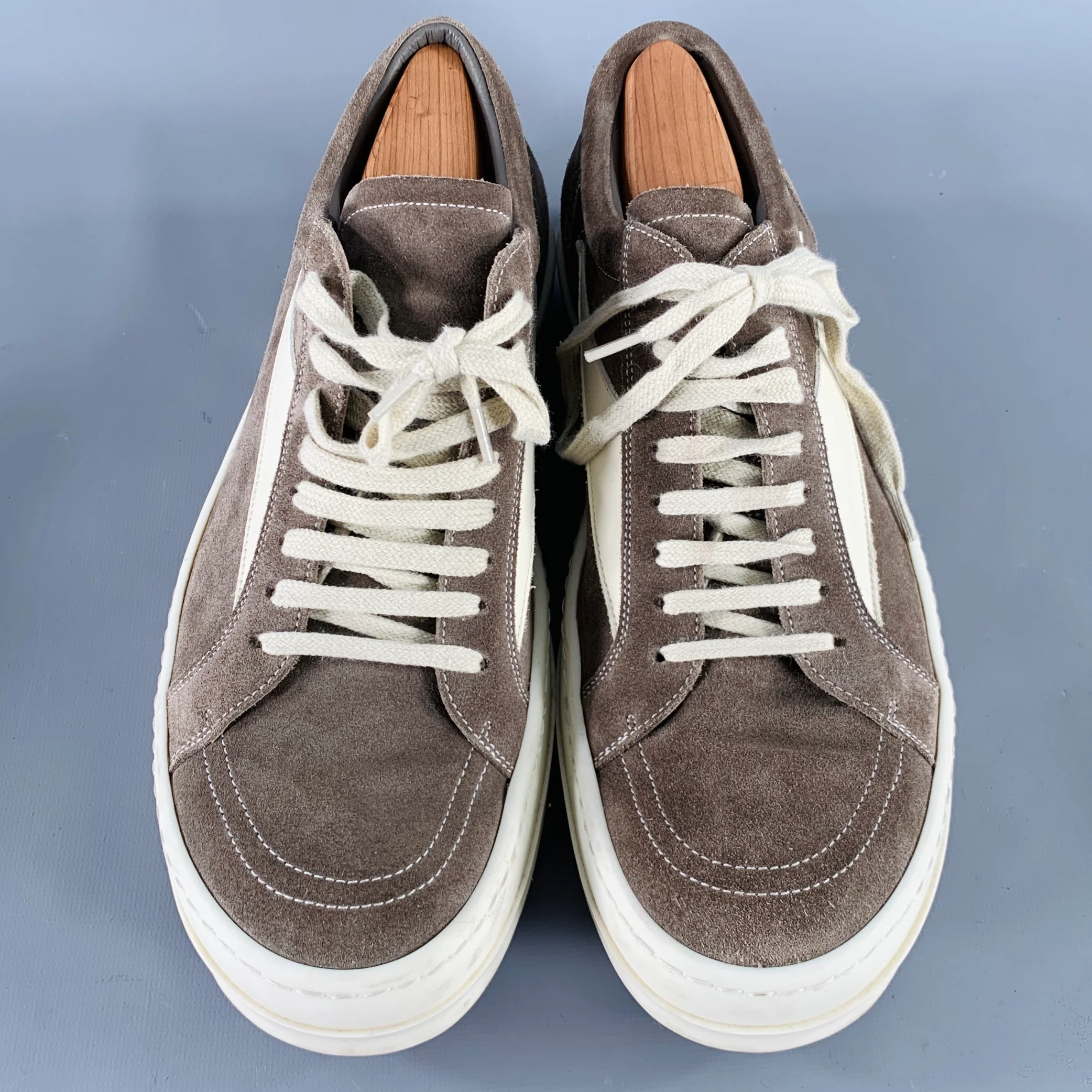 RICK OWENS Size 10 Grey Cream Leather Lace-Up Sneakers - Image 4