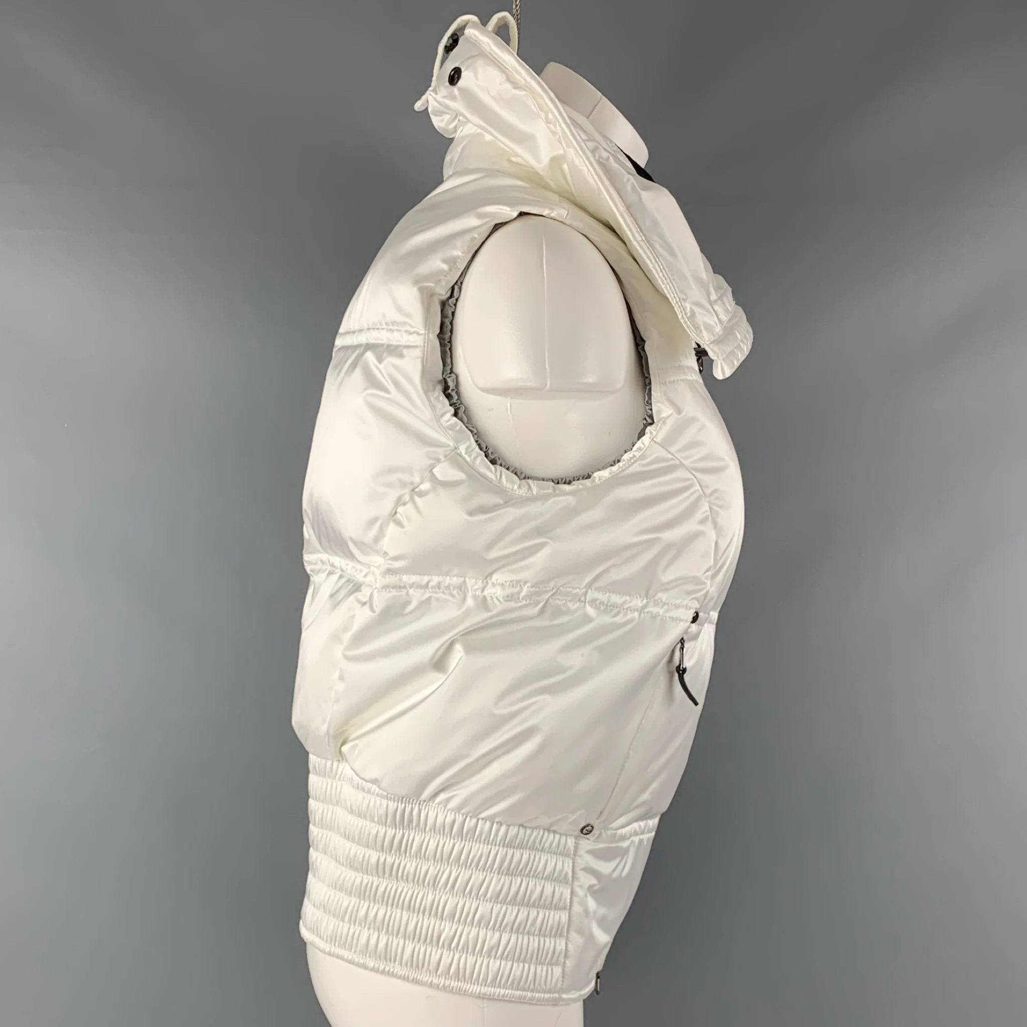 RLX by RALPH LAUREN Size M White Nylon Padded Zip Up Vest - Image 2