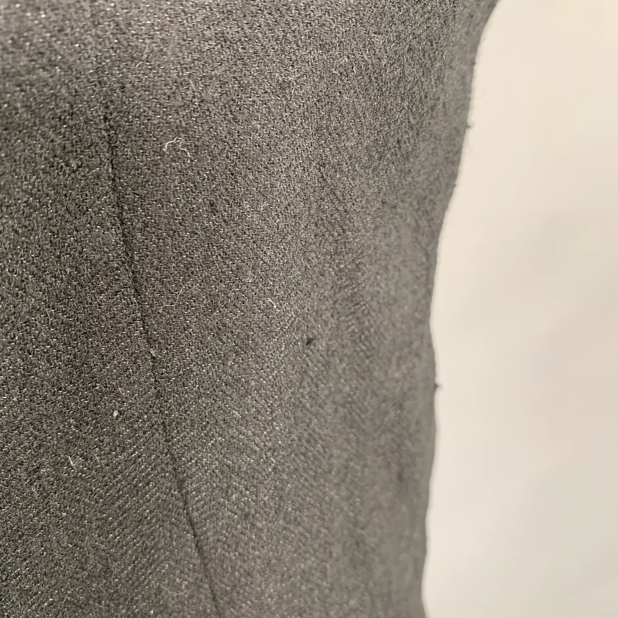 ROBERT GELLER Size M Black Shawl Collar Wool Blend Vest - Image 5