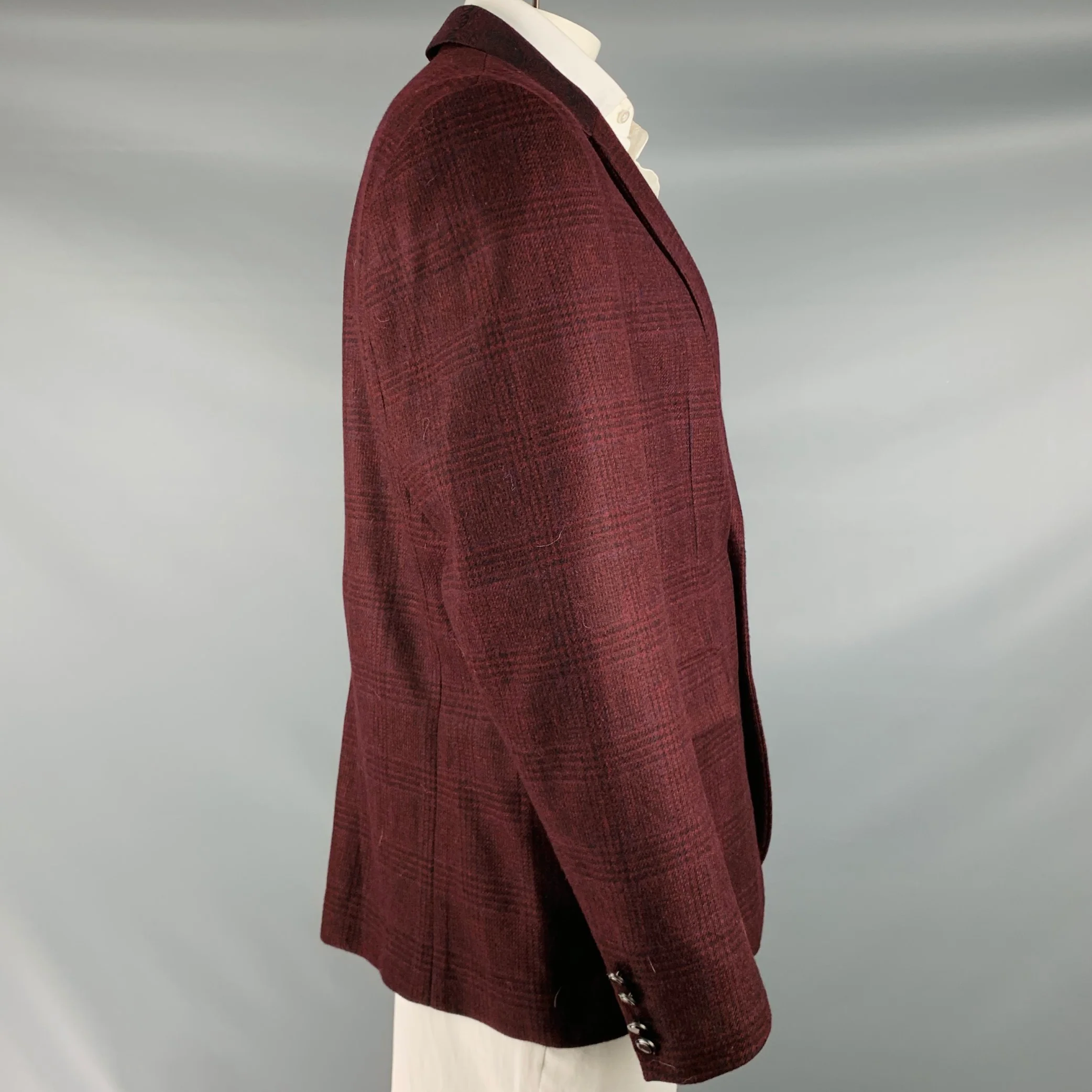 ROBERT GRAHAM Size 44 Burgundy Black Plaid Wool Notch Lapel Sport Coat - Image 3