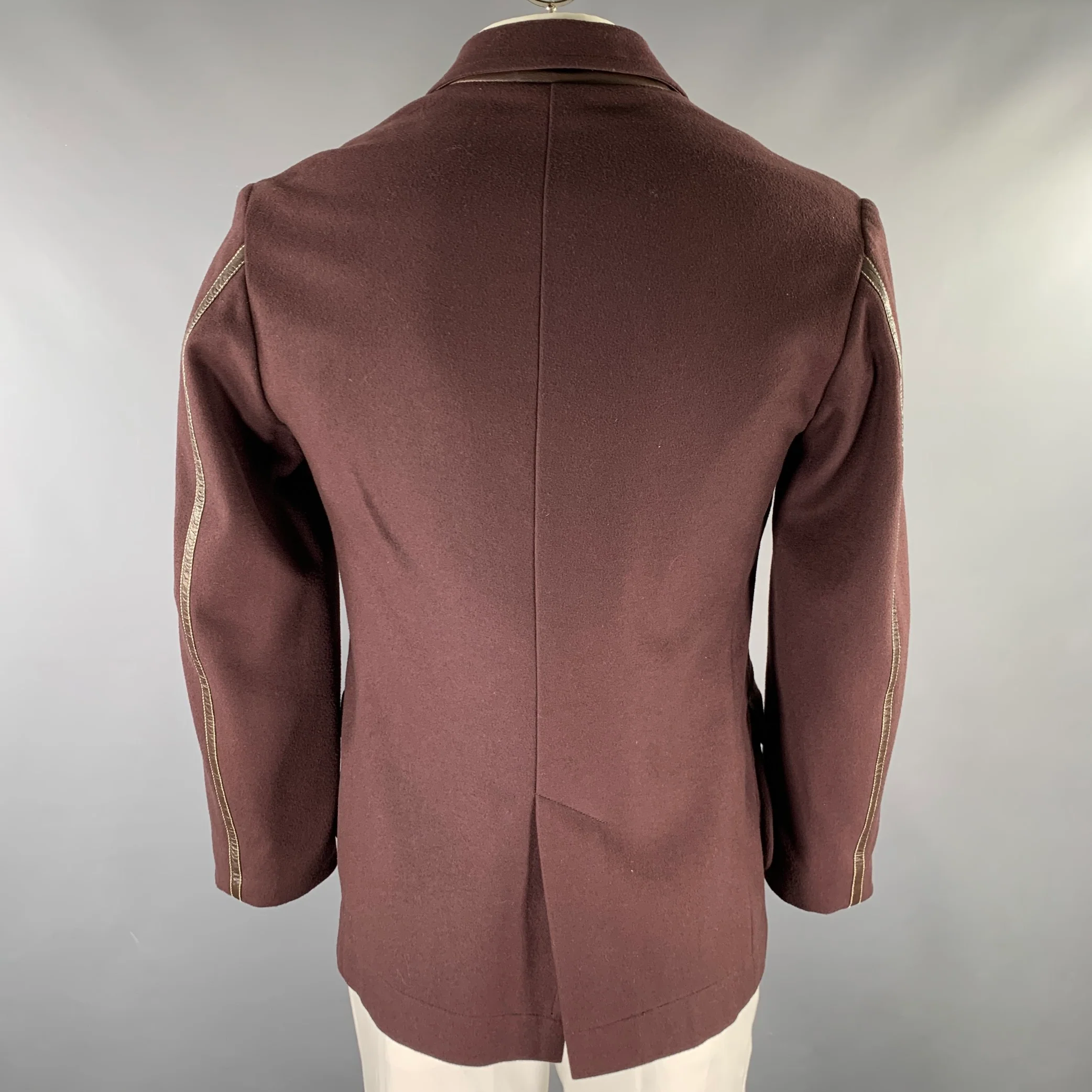 RYAN ROBERTS Size 40 Burgundy Embellishment Wool Cashmere Nylon Coat - Image 4