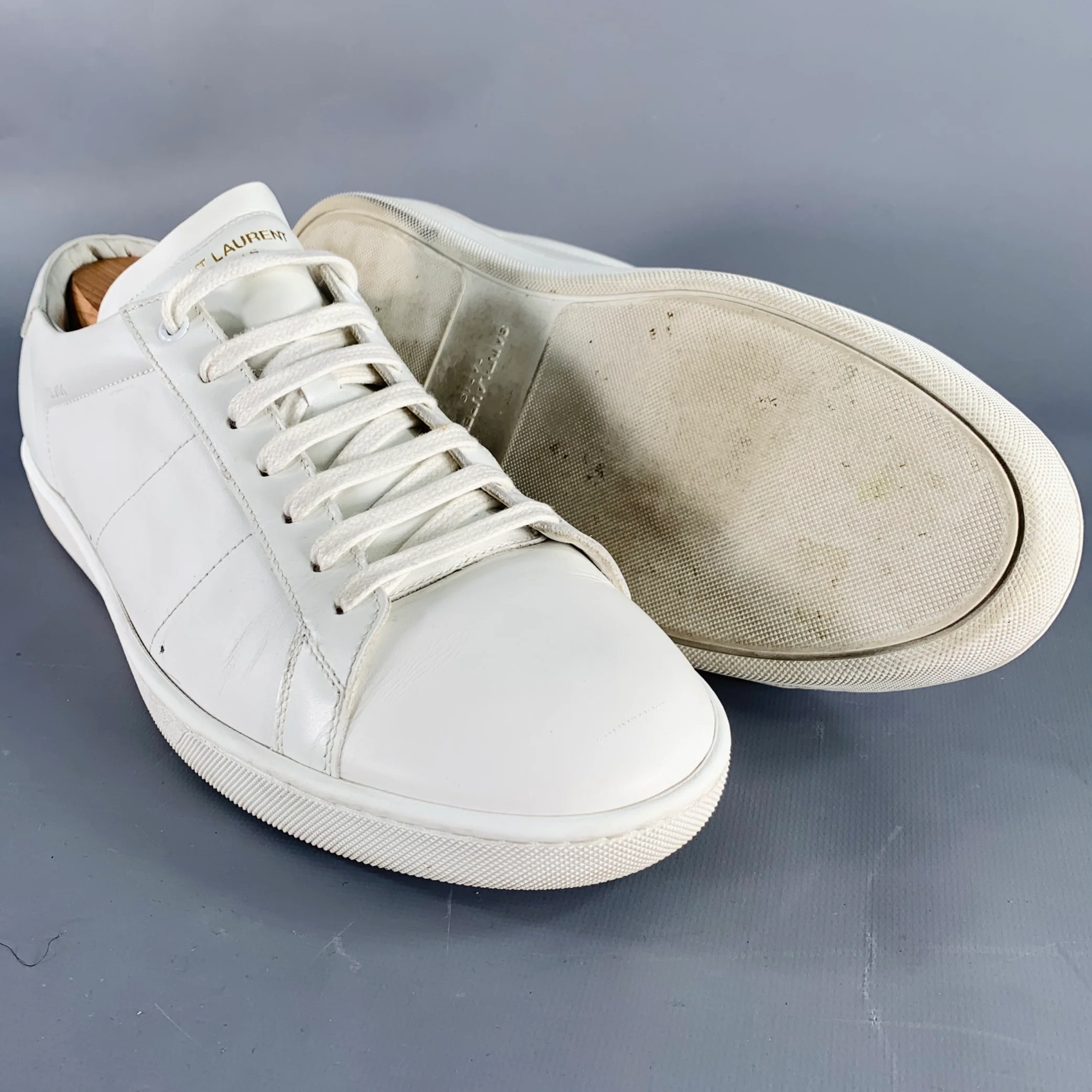 SAINT LAURENT Size 12 White Leather Low Top Sneakers - Image 5