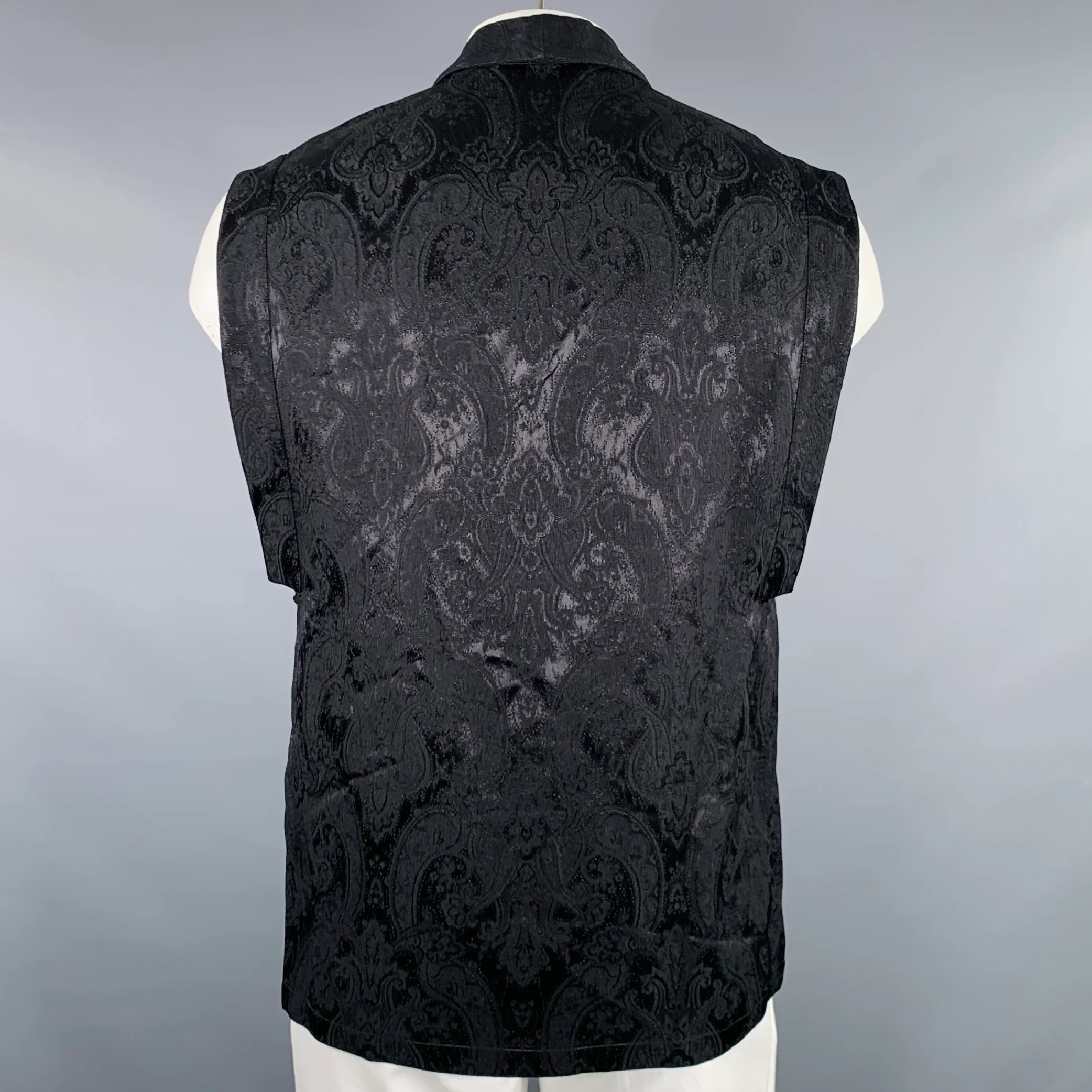 SAINT LAURENT Size XL Black Black Jacquard Viscose Silk Vest - Image 5