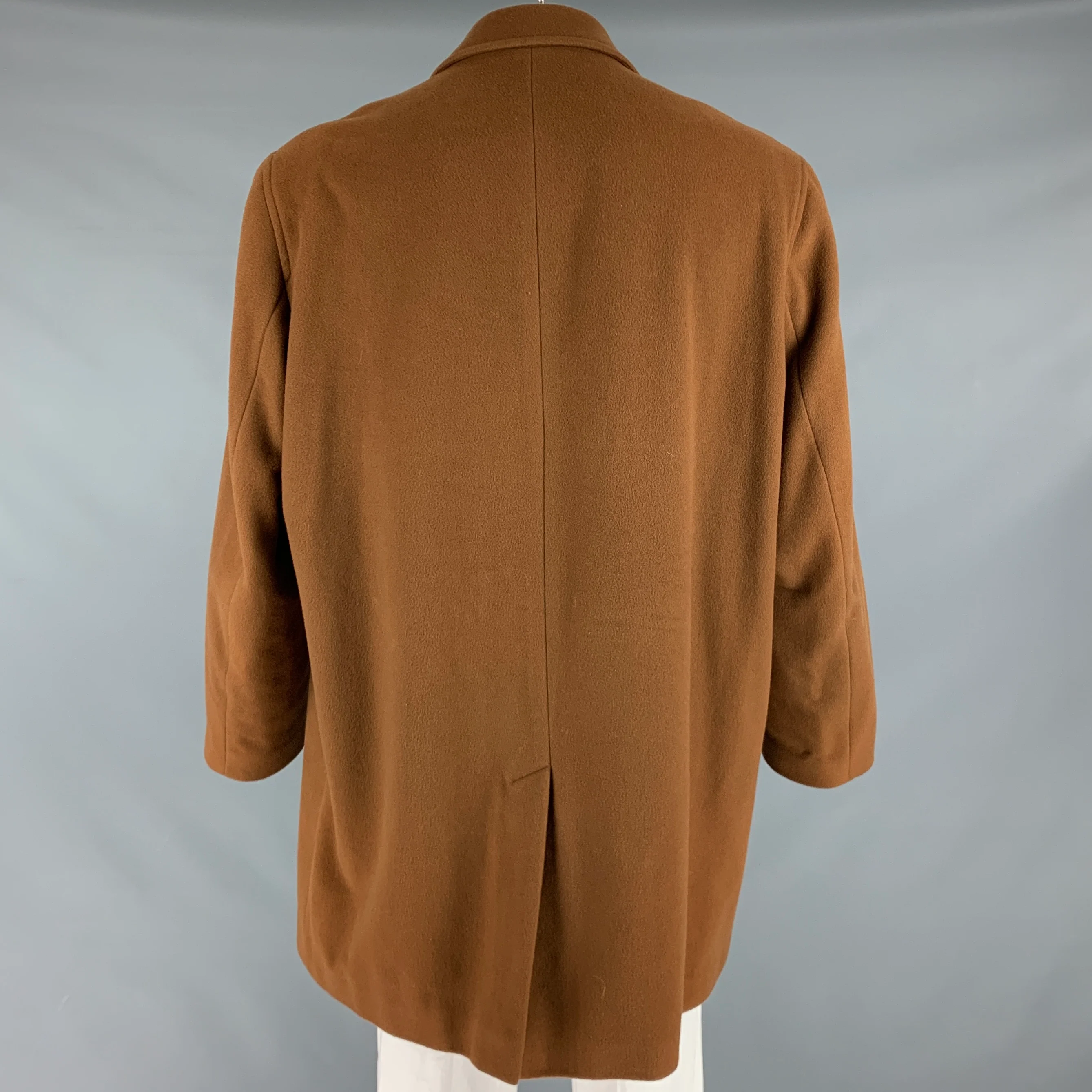 SAKS FIFTH AVENUE Size 48 Tan Wool Cashmere Coat - Image 3