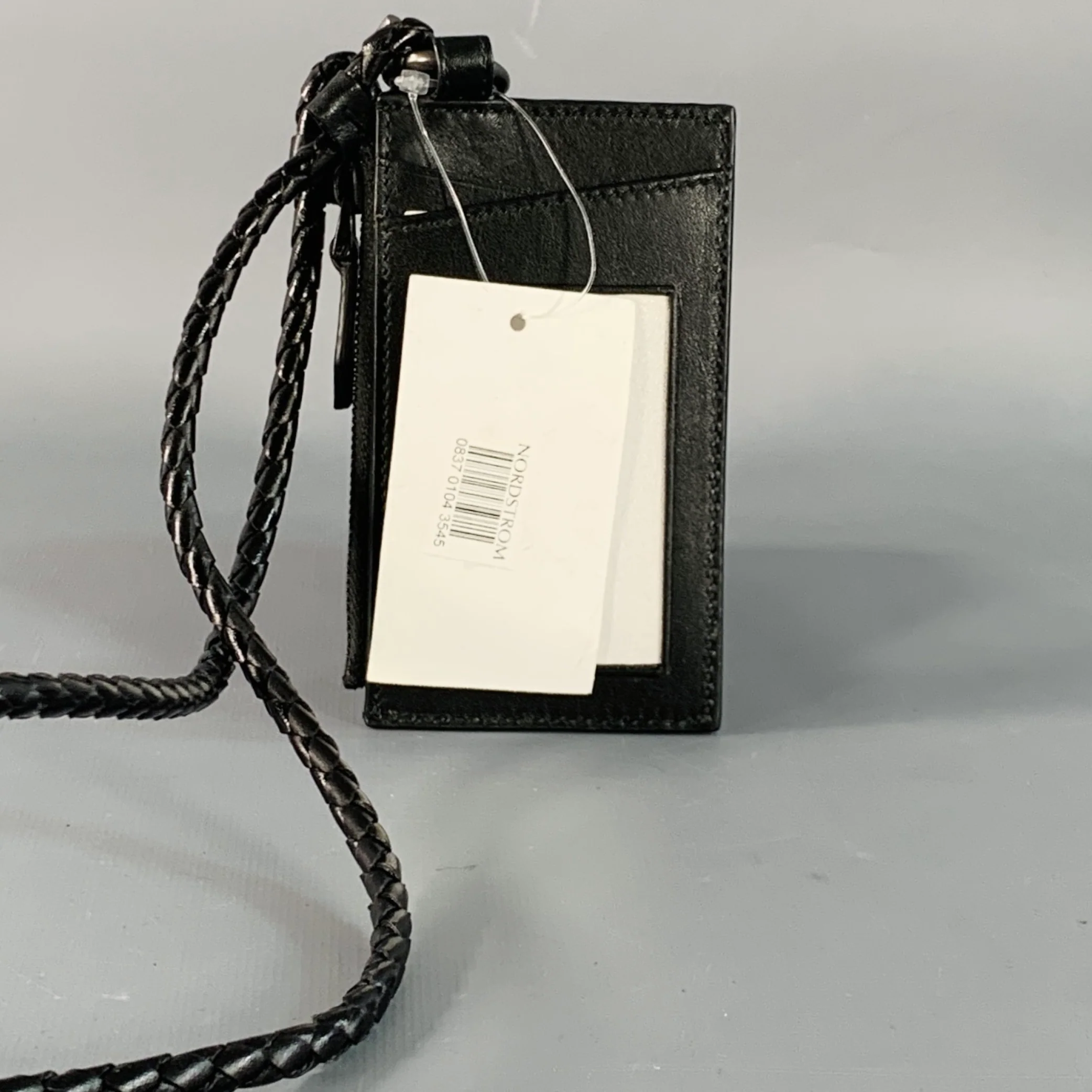 SALVATORE FERRAGAMO One Size Black Pebble Grain Leather Card Case Lanyard - Image 4