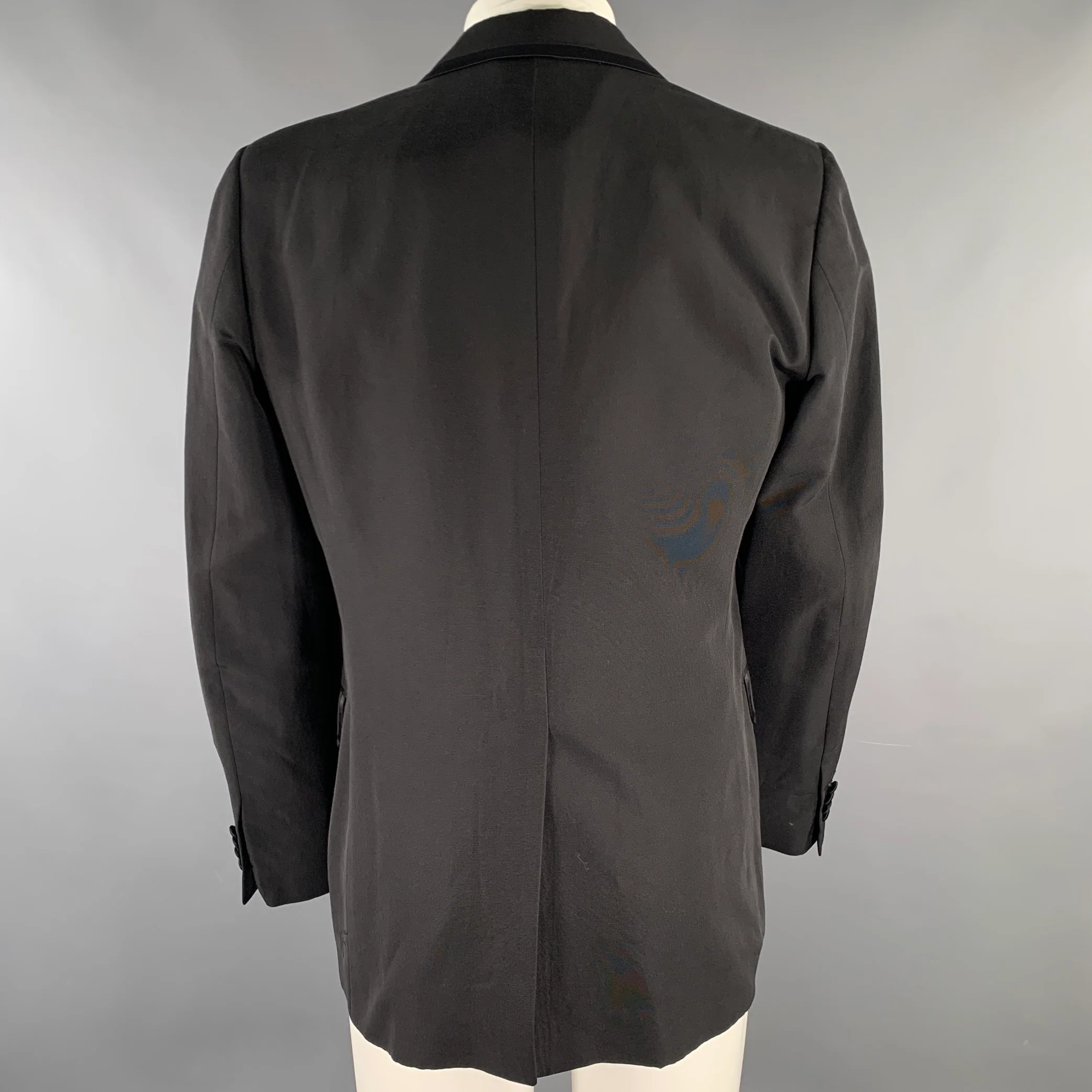 SALVATORE FERRAGAMO Size 40 Regular Black Silk Notch Lapel Sport Coat - Image 4