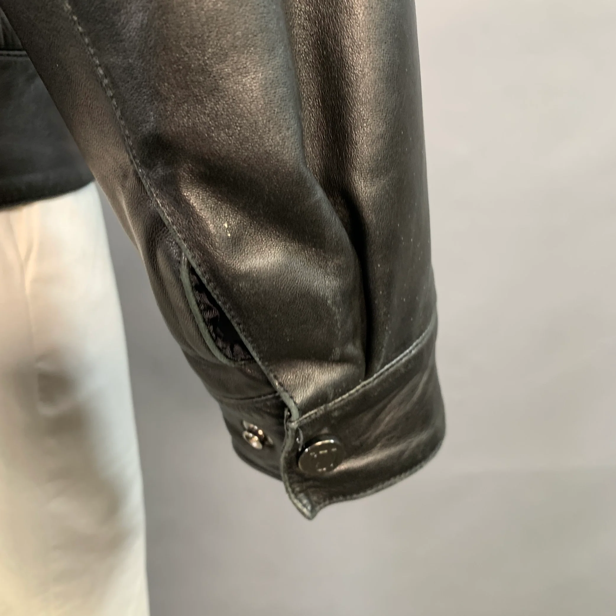 SALVATORE FERRAGAMO Size 42 Black Leather Zip Up Jacket - Image 8
