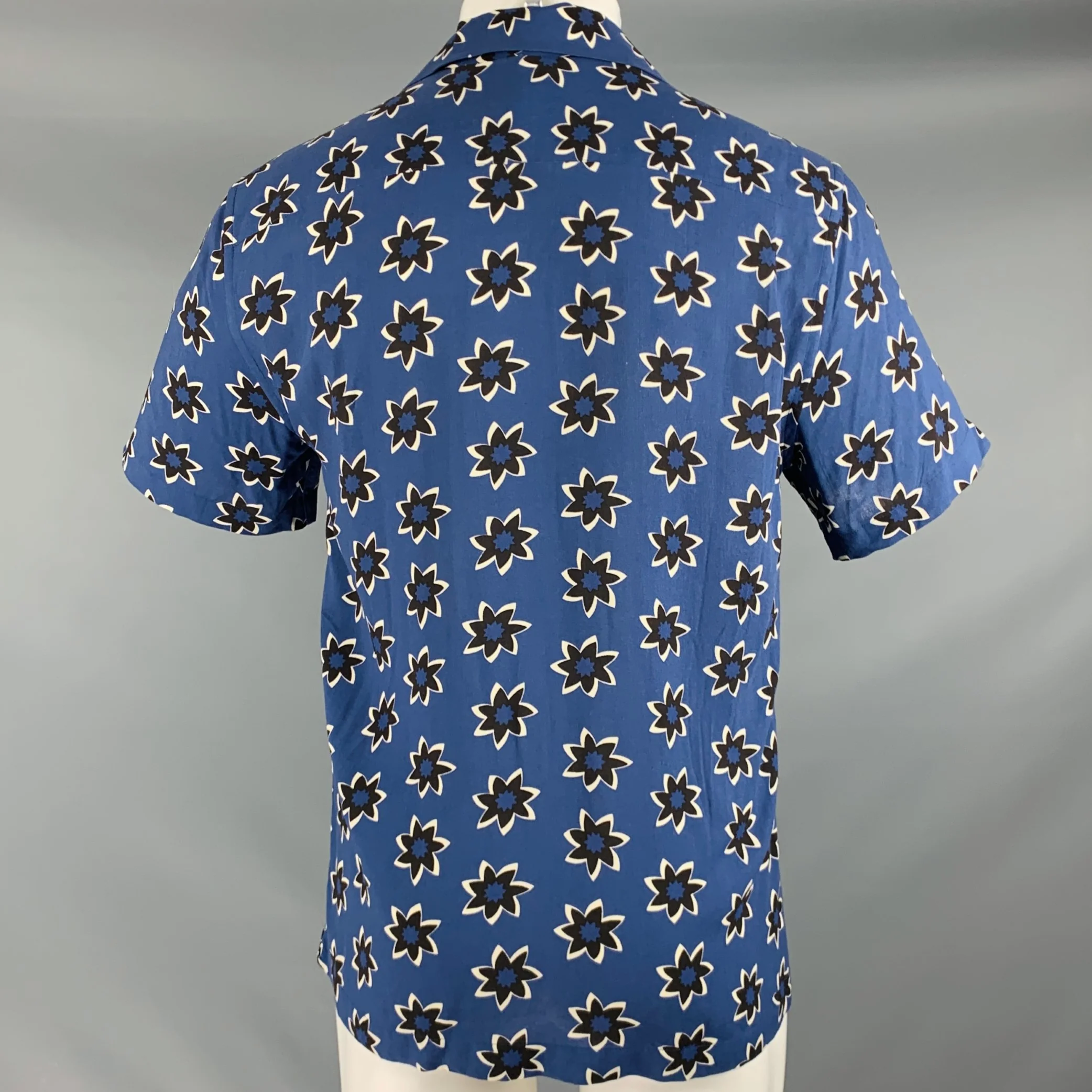 SANDRO Size M Blue Black Abstract Floral Viscose Short Sleeve Shirt - Image 3