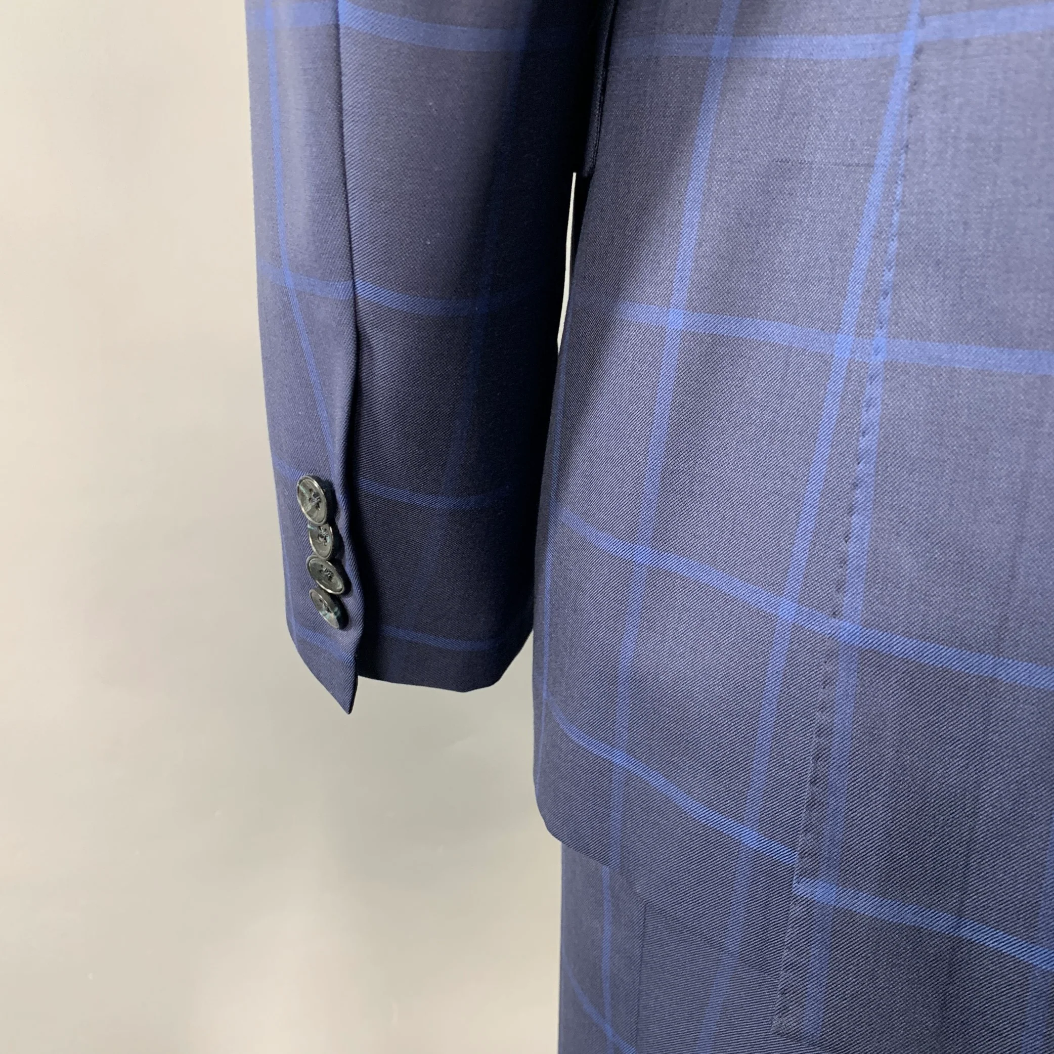 SARTORIO Size 44 Navy Blue Window Pane Wool Single breasted Suit - Image 6