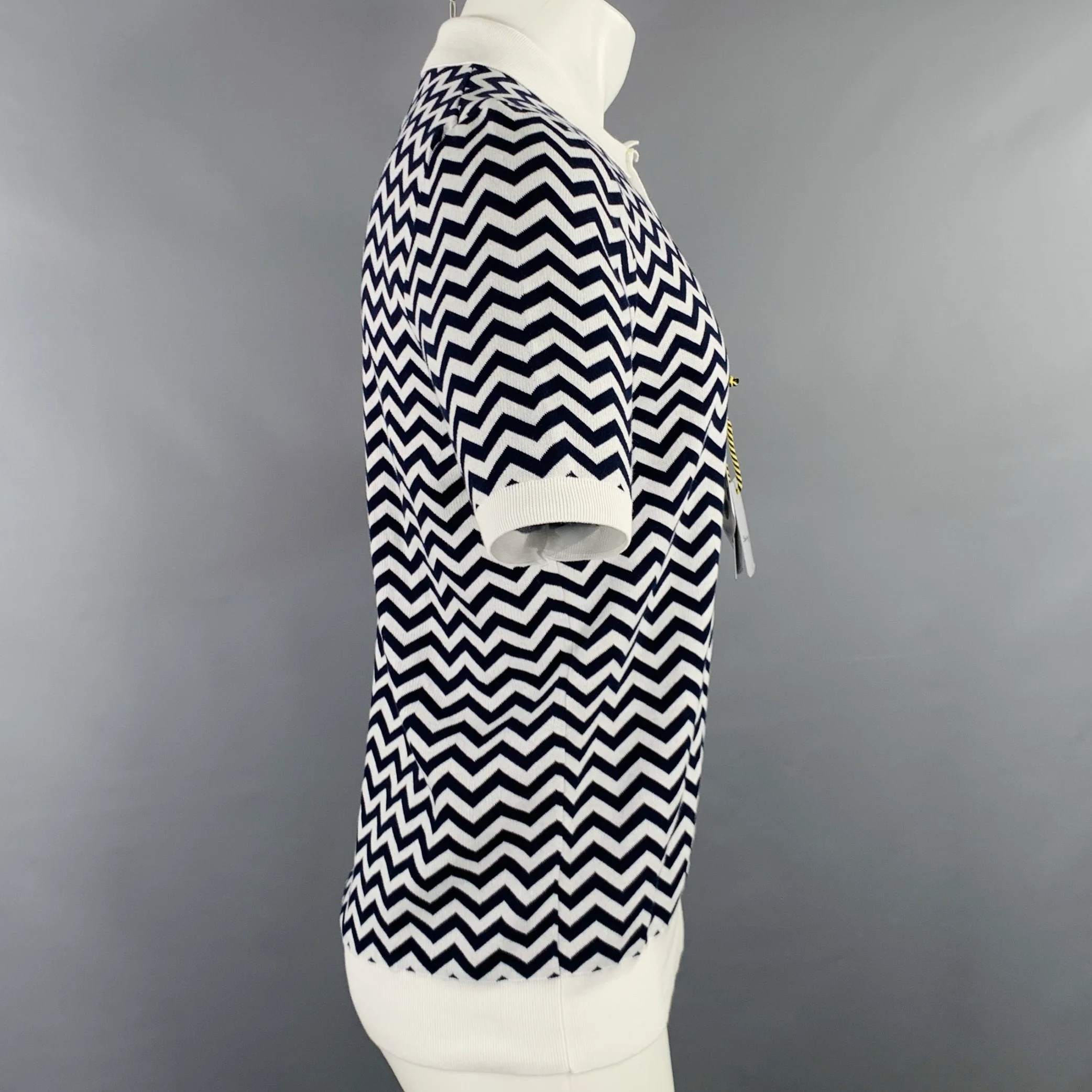 SARTORIO Size M White Navy Chevron Cotton Buttoned Polo - Image 3