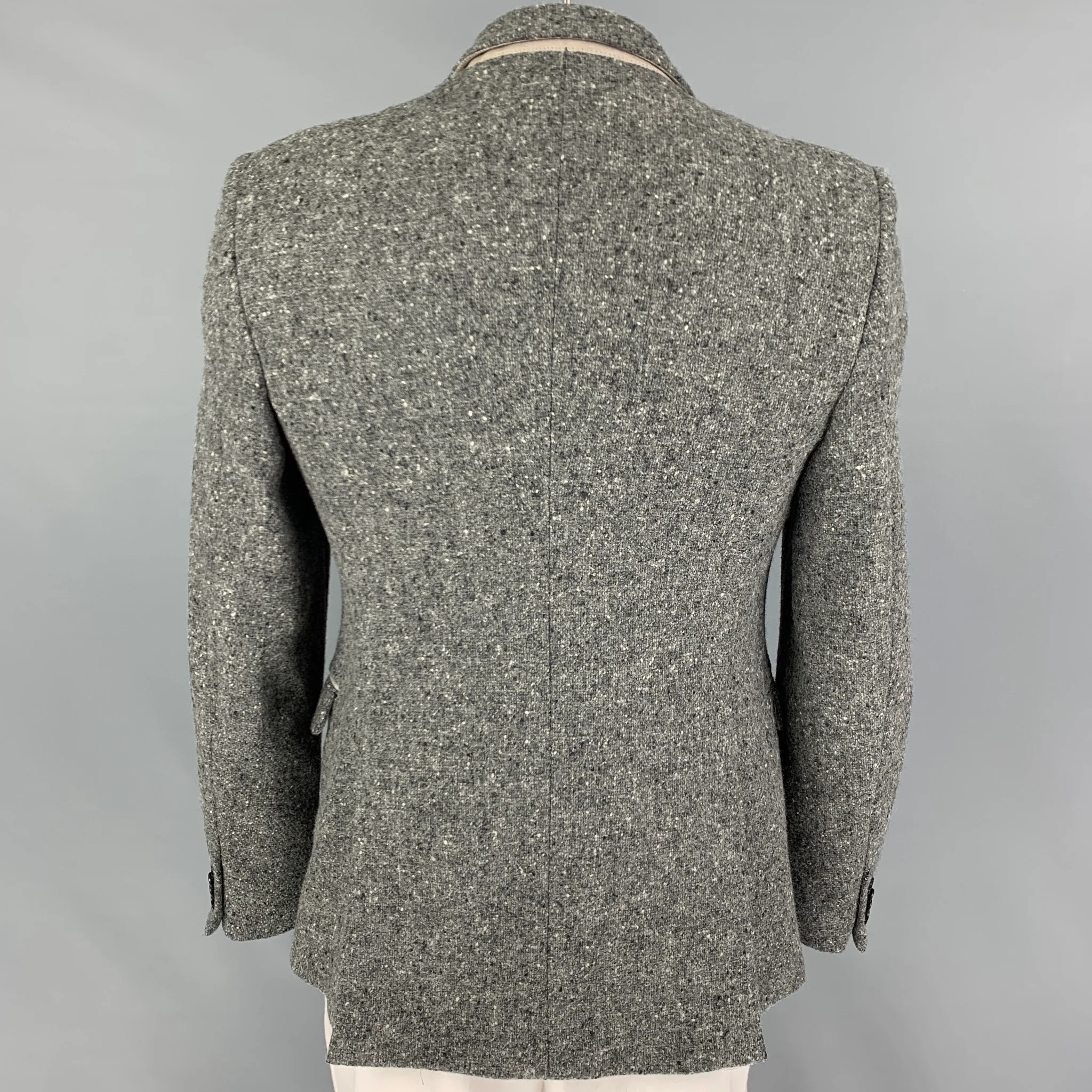 SHIPLEY and HALMOS Size 42 Grey Black White Tweed Wool Sport Coat - Image 3