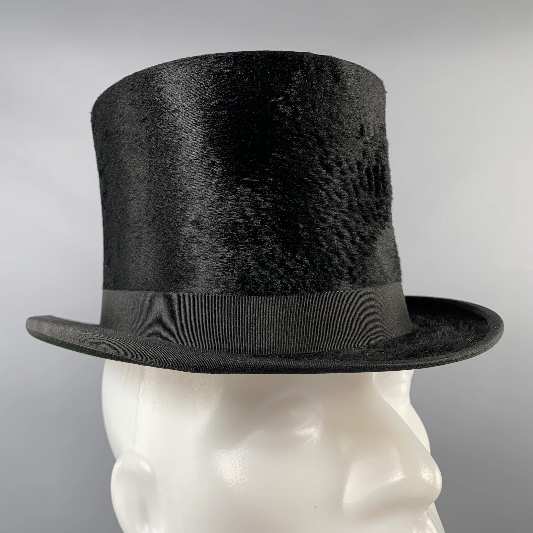SPECIAL MAKE Black Felt Top Hat - Image 2