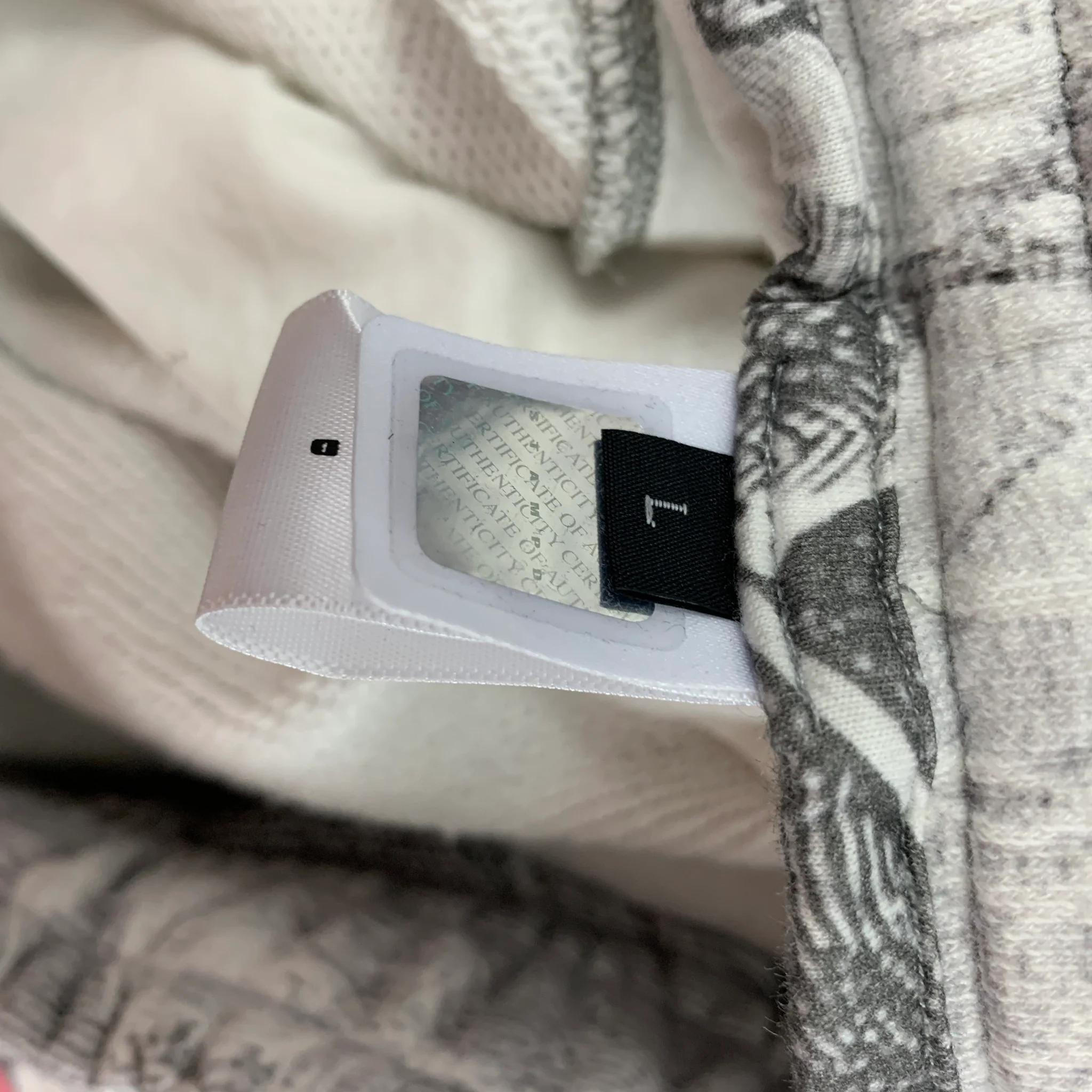 STAMPD Size L White Grey Angels Print Cotton Sweat Pants - Image 4