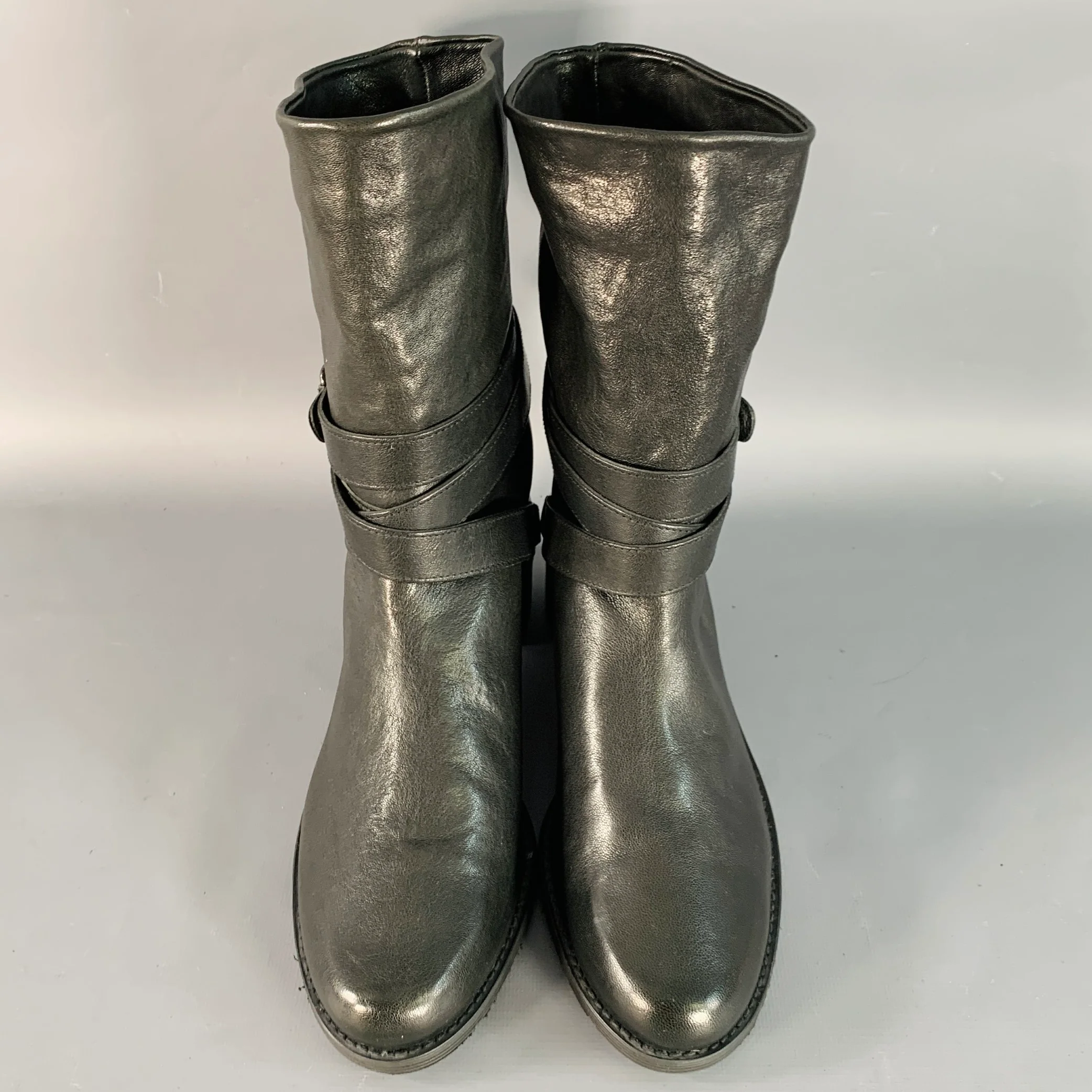 STUART WEITZMAN Size 7.5 Black Leather Wrap Around Pull On Boots - Image 4