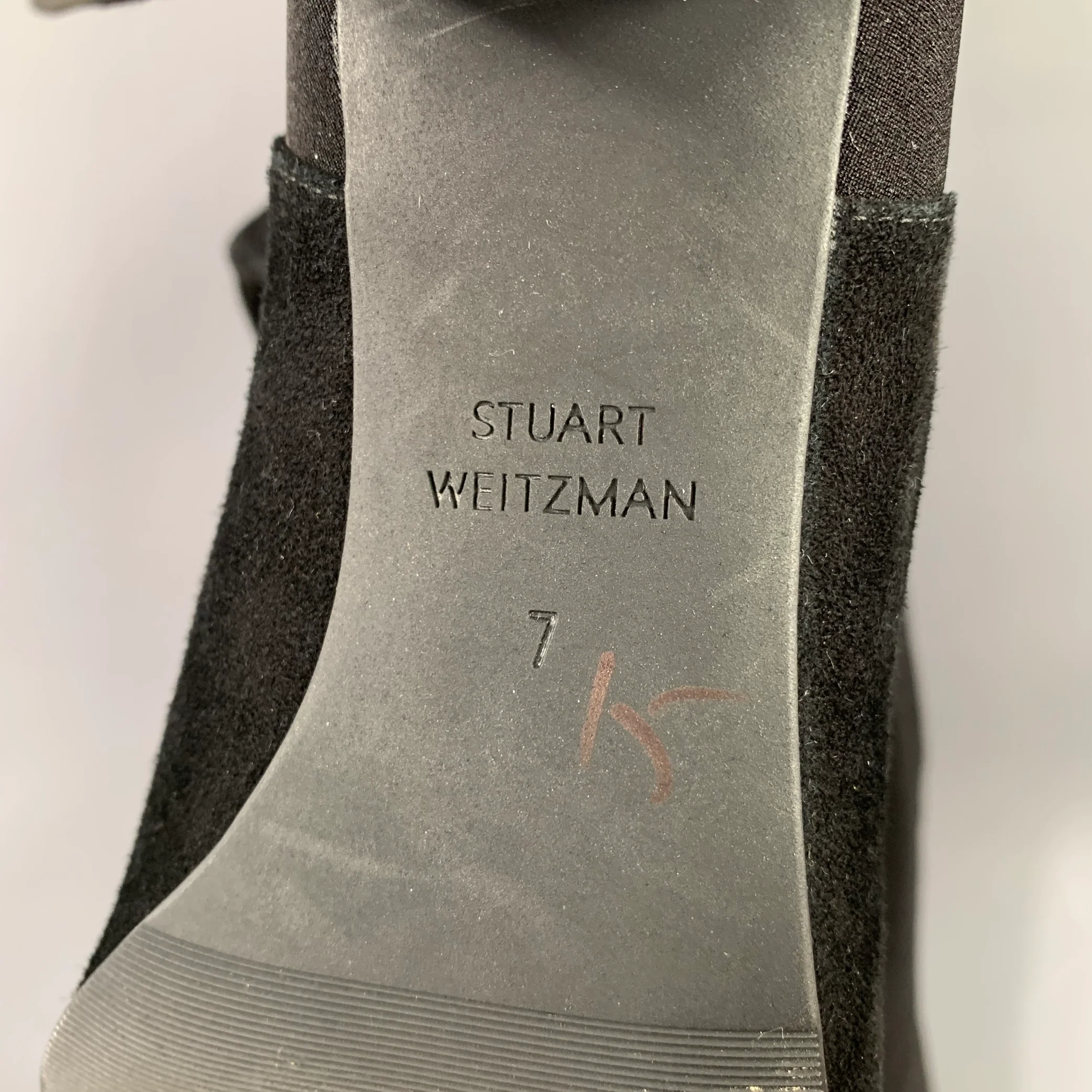 STUART WEITZMAN Size 7.5 Black Suede Pull On Boots - Image 4