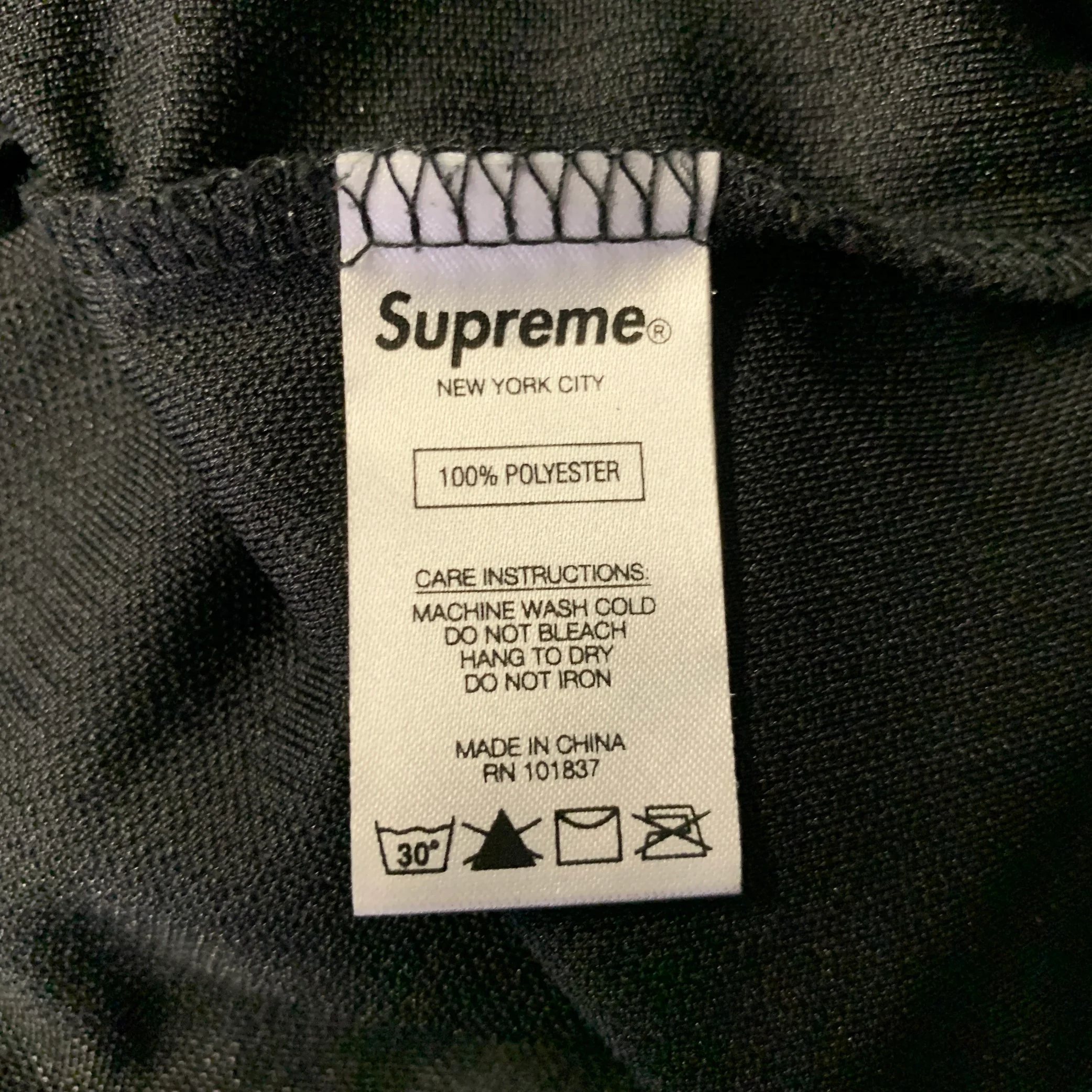 SUPREME Size L Black Silver White Logo Polyester Jersey T-shirt - Image 7