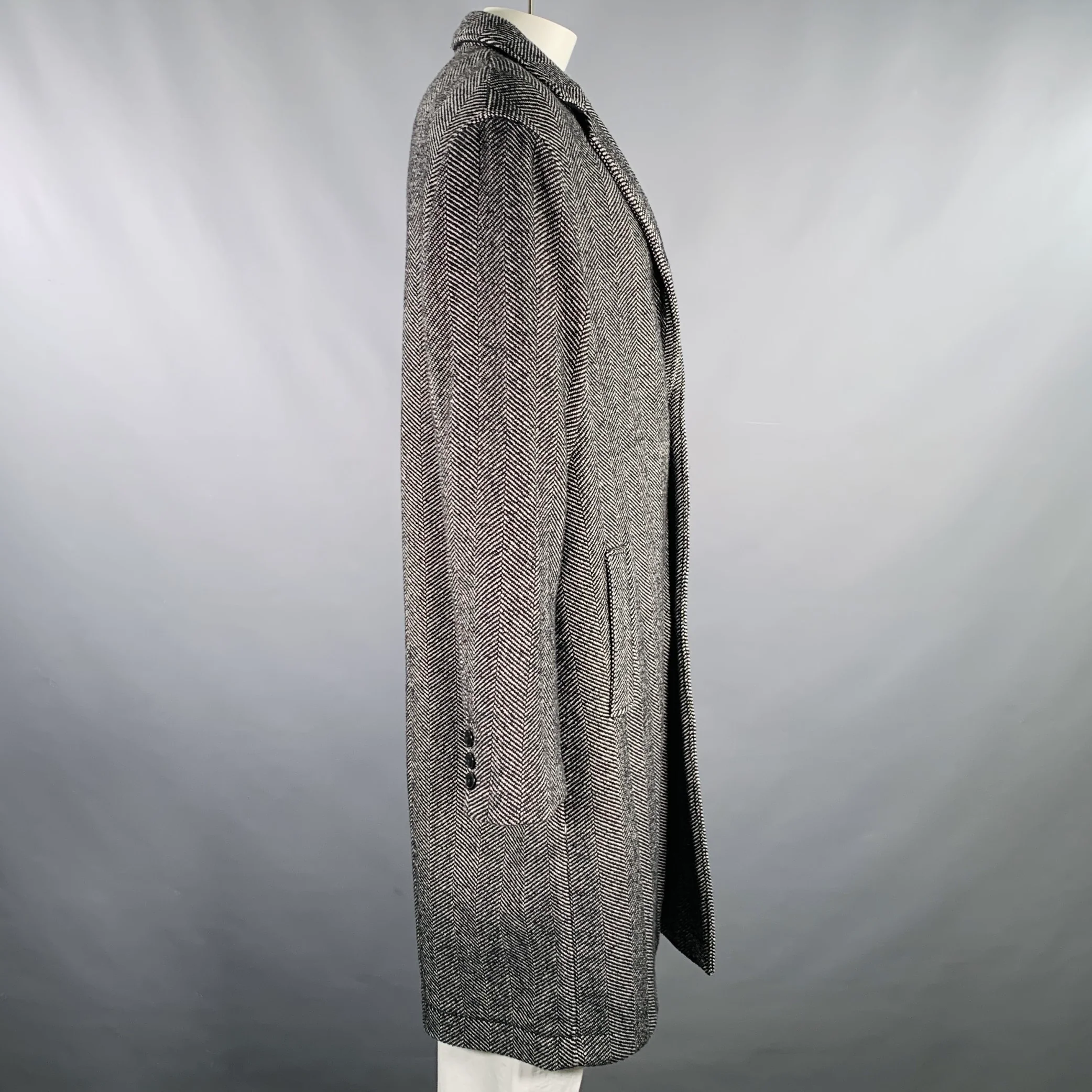 TED BAKER Size XXL MMO Travers Black White Herringbone Wool Blend Coat - Image 2