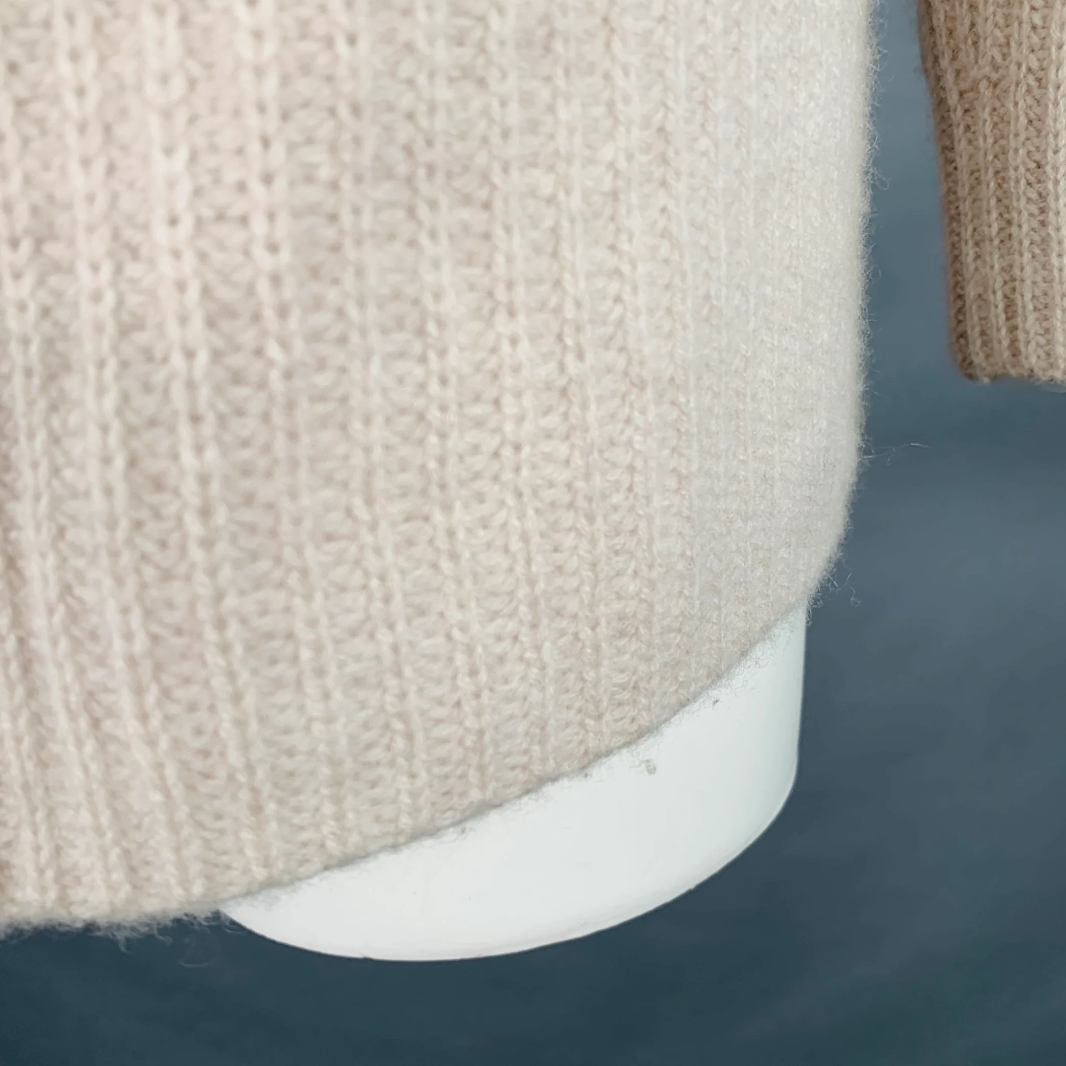THE CASHMERE PROJECT Size S Grey Light Cashmere Textured Oversized Cardigan - Image 4