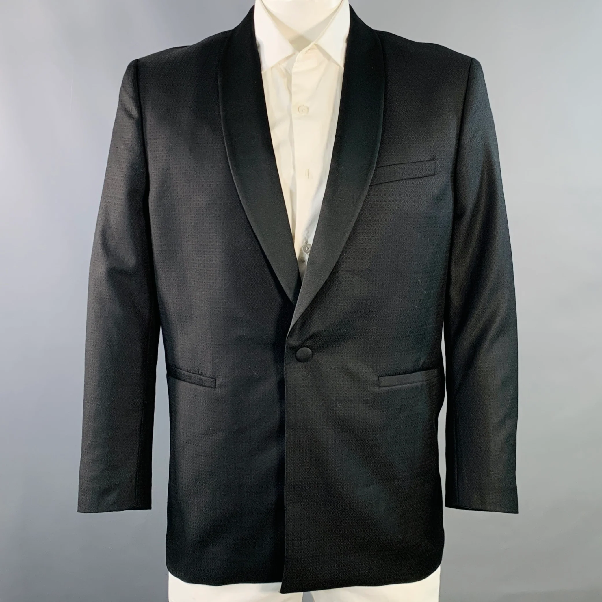 THE KOOPLES Size 42 Black Geometric Wool Blend Shawl Collar Sport Coat