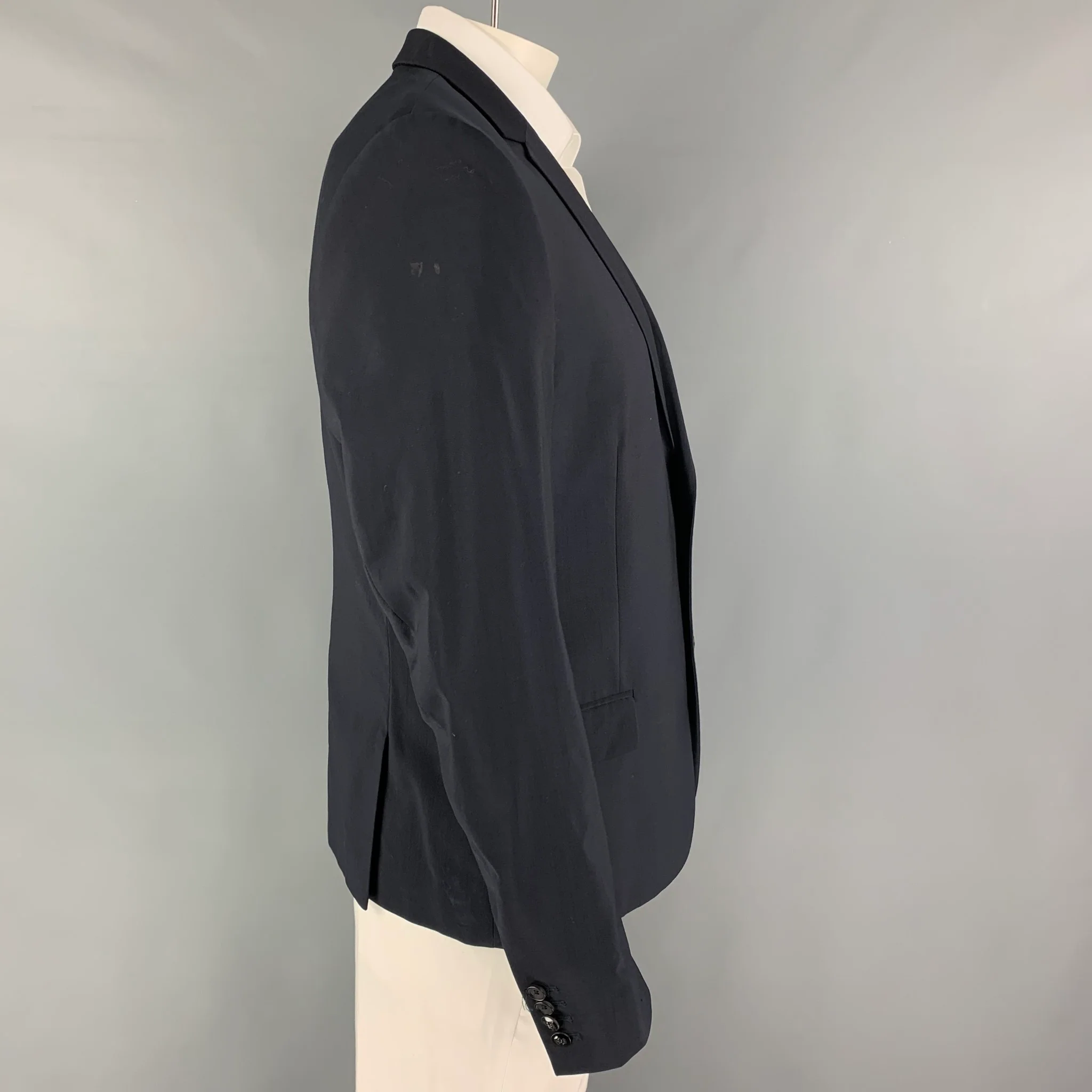 THE KOOPLES Size 44 Navy Wool Notch Lapel Sport Coat - Image 2