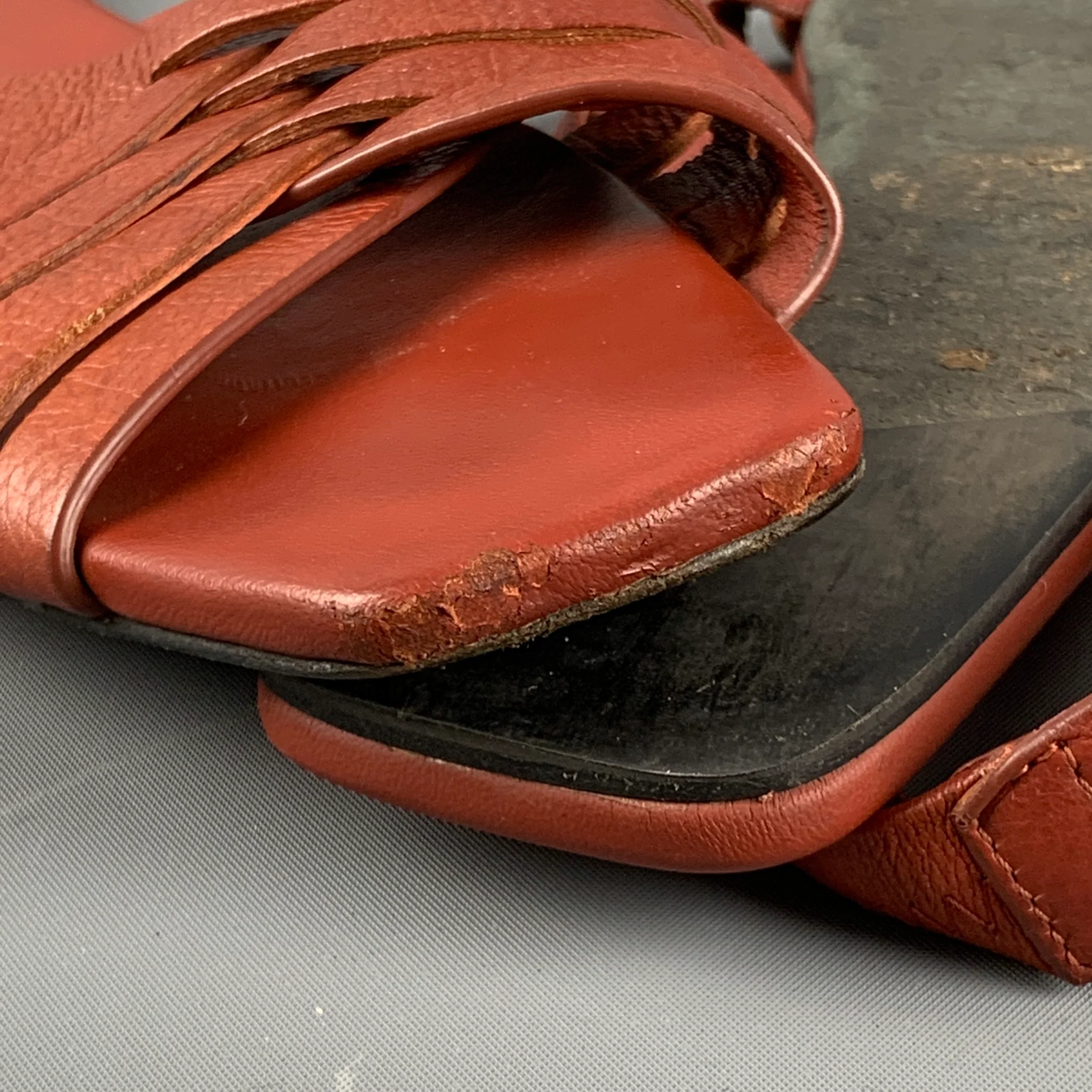 THE ROW Size 8 Brown Leather Flat Sandals - Image 7