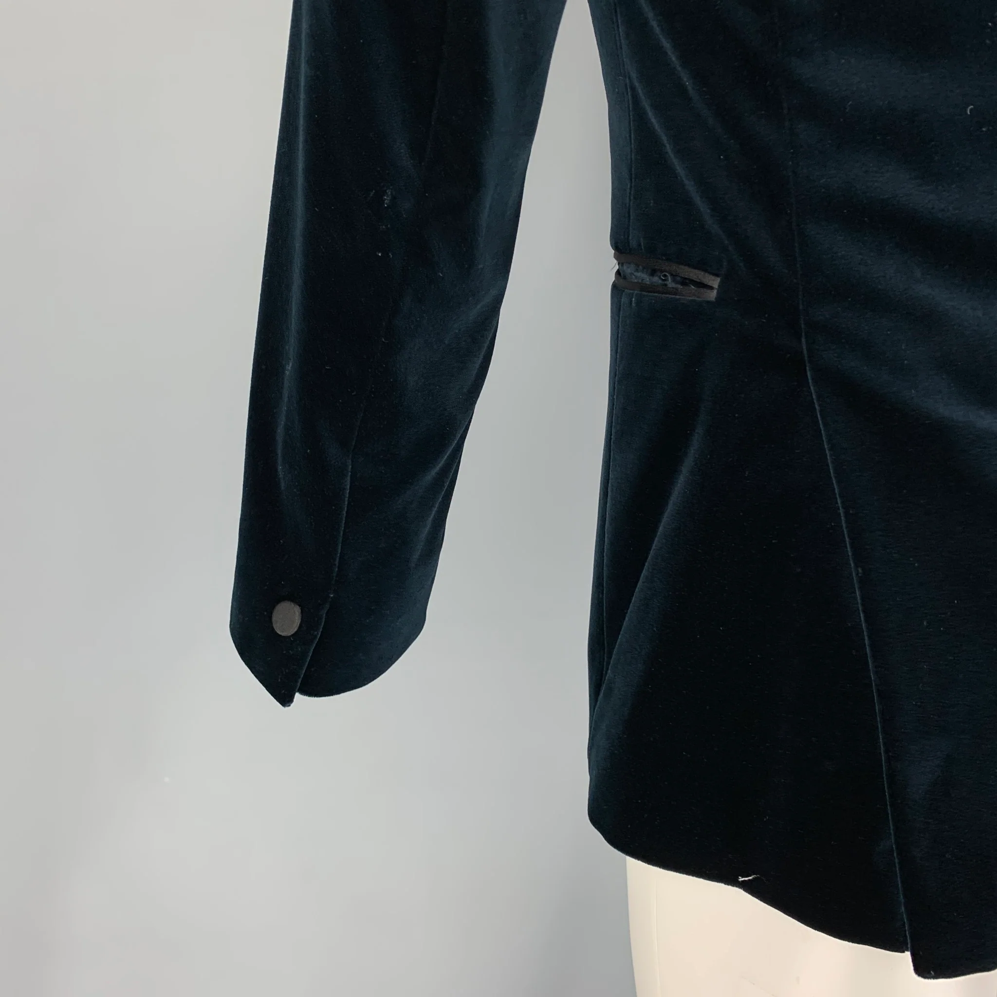 THEORY Size 36 Navy Black Velvet Cotton Peak Lapel Sport Coat - Image 4