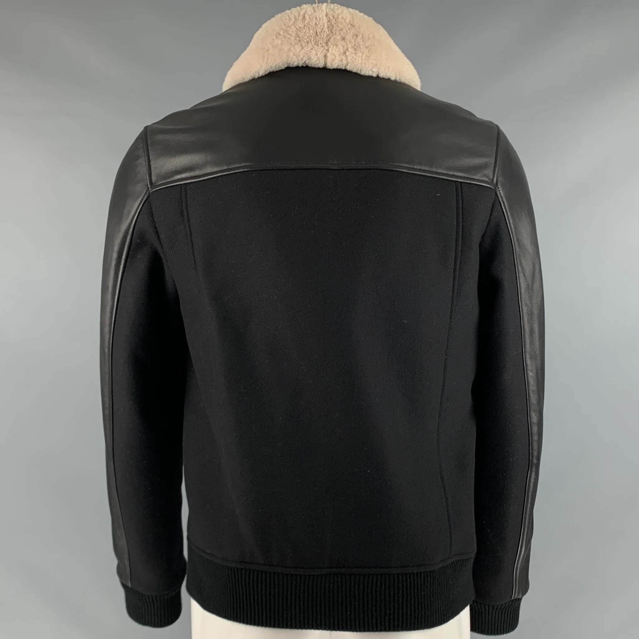 THEORY Size M Black Cream Shearling Bomber Jacket - Image 4