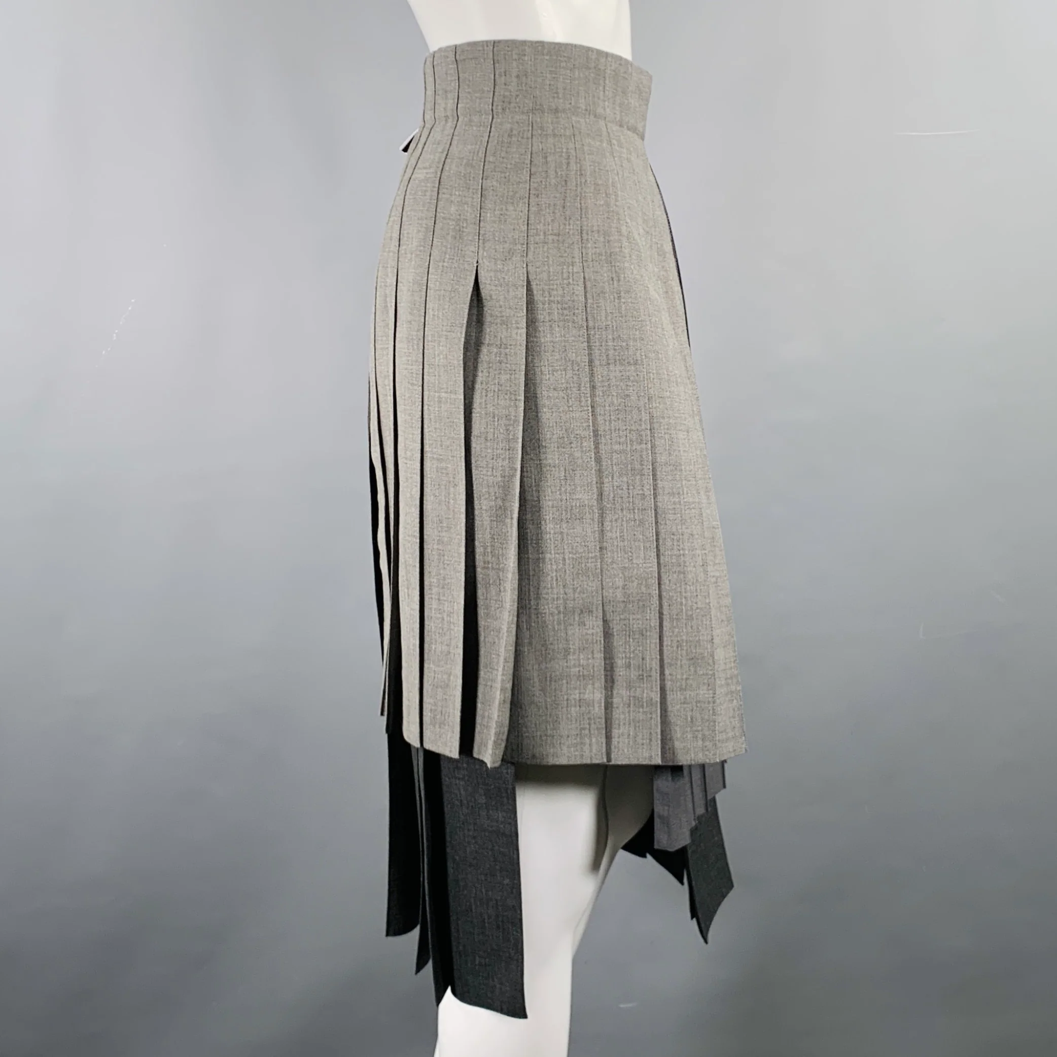 THOM BROWNE Size 2 Grey Charcoal Wool Pleated Knee Length Skirt - Image 2