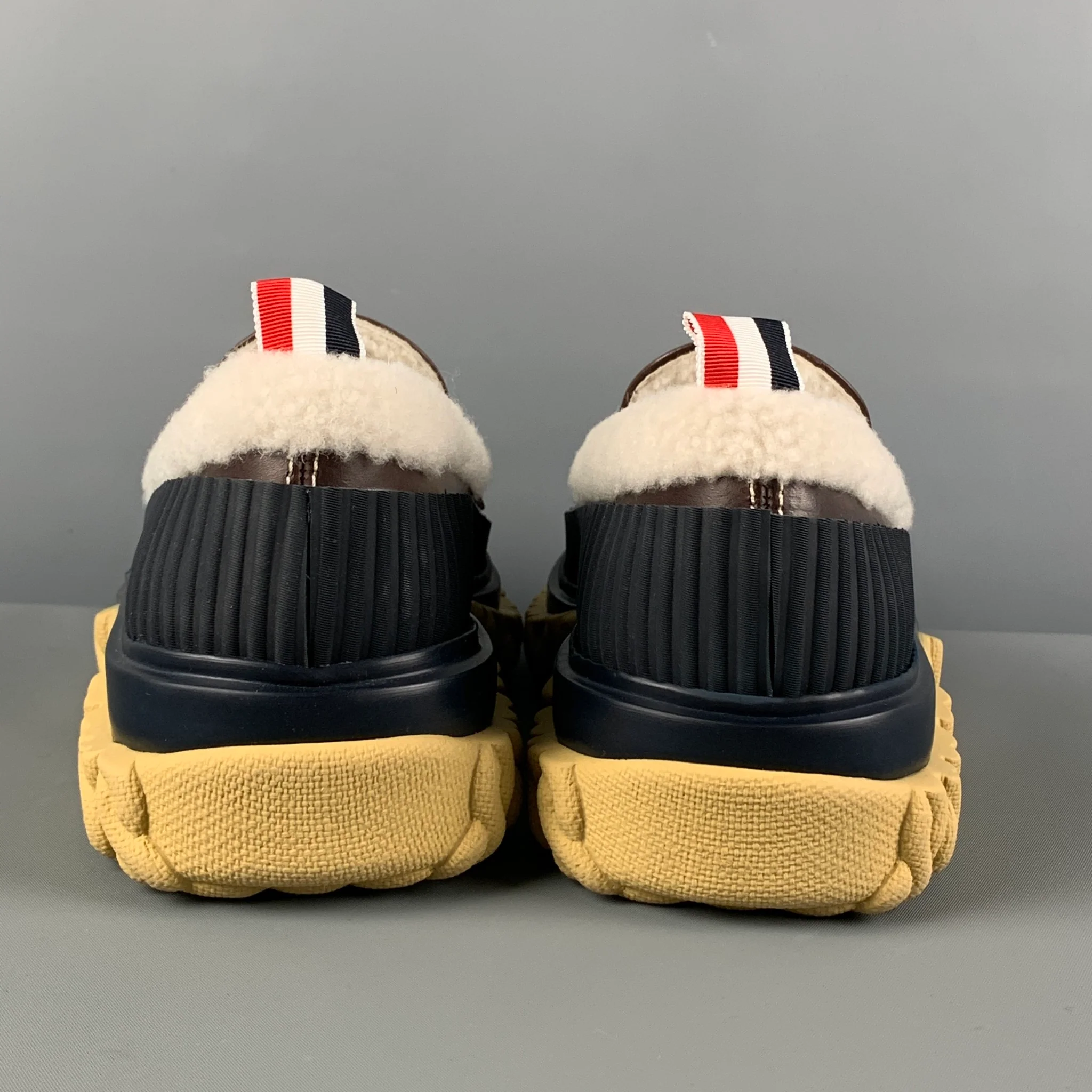THOM BROWNE Size 7.5 Navy Cream Brown Leather Shearling Loafer Duck Shoe - Image 5