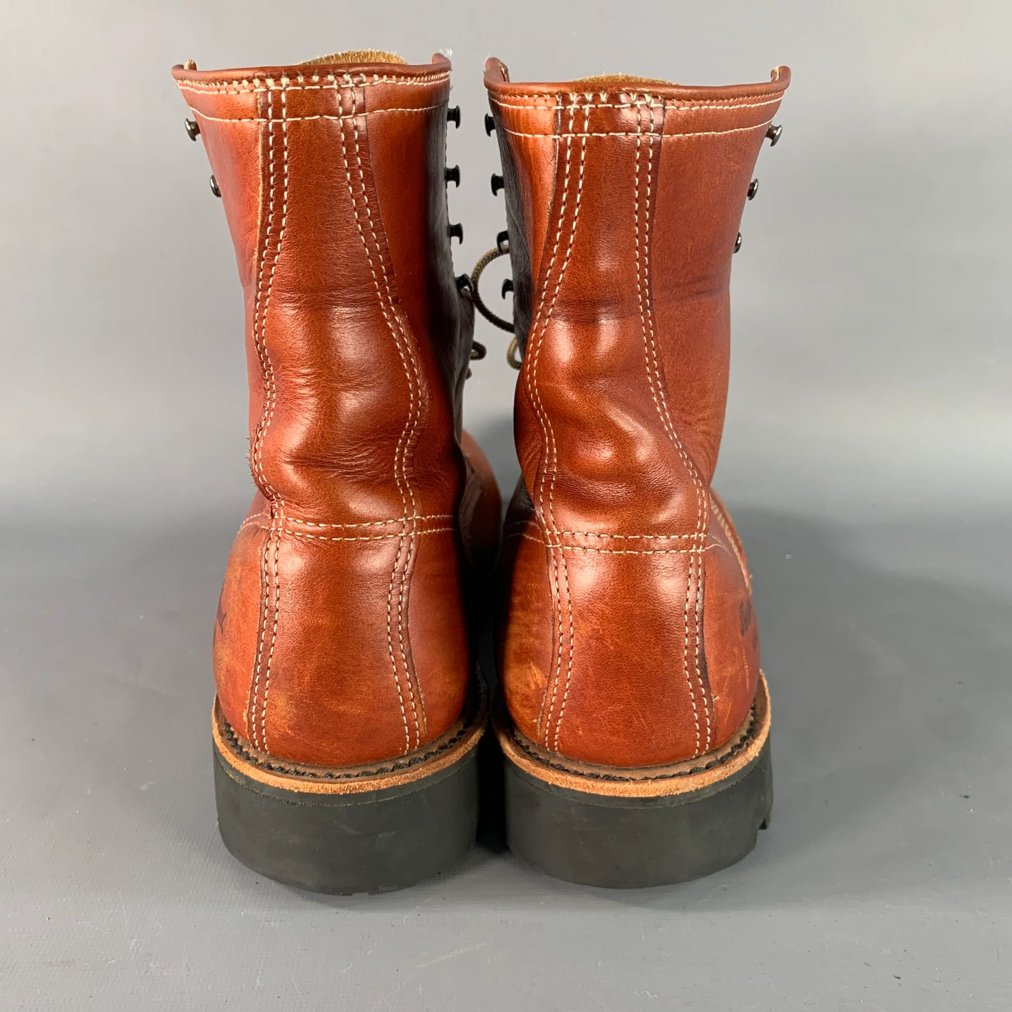 THOROGOOD Size 11 Brown Contrast Stitch Leather Lug Sole Boots - Image 3