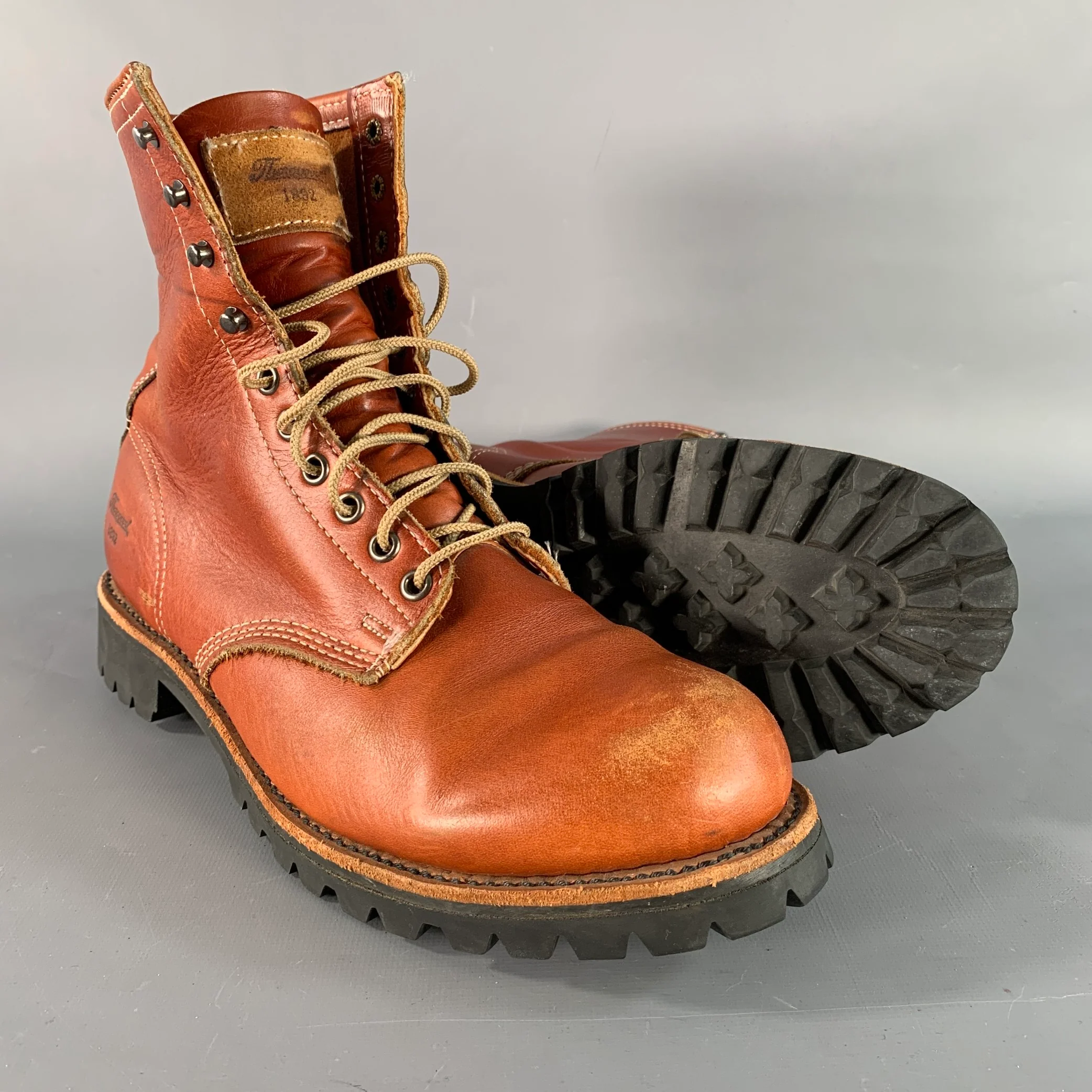 THOROGOOD Size 11 Brown Contrast Stitch Leather Lug Sole Boots - Image 5