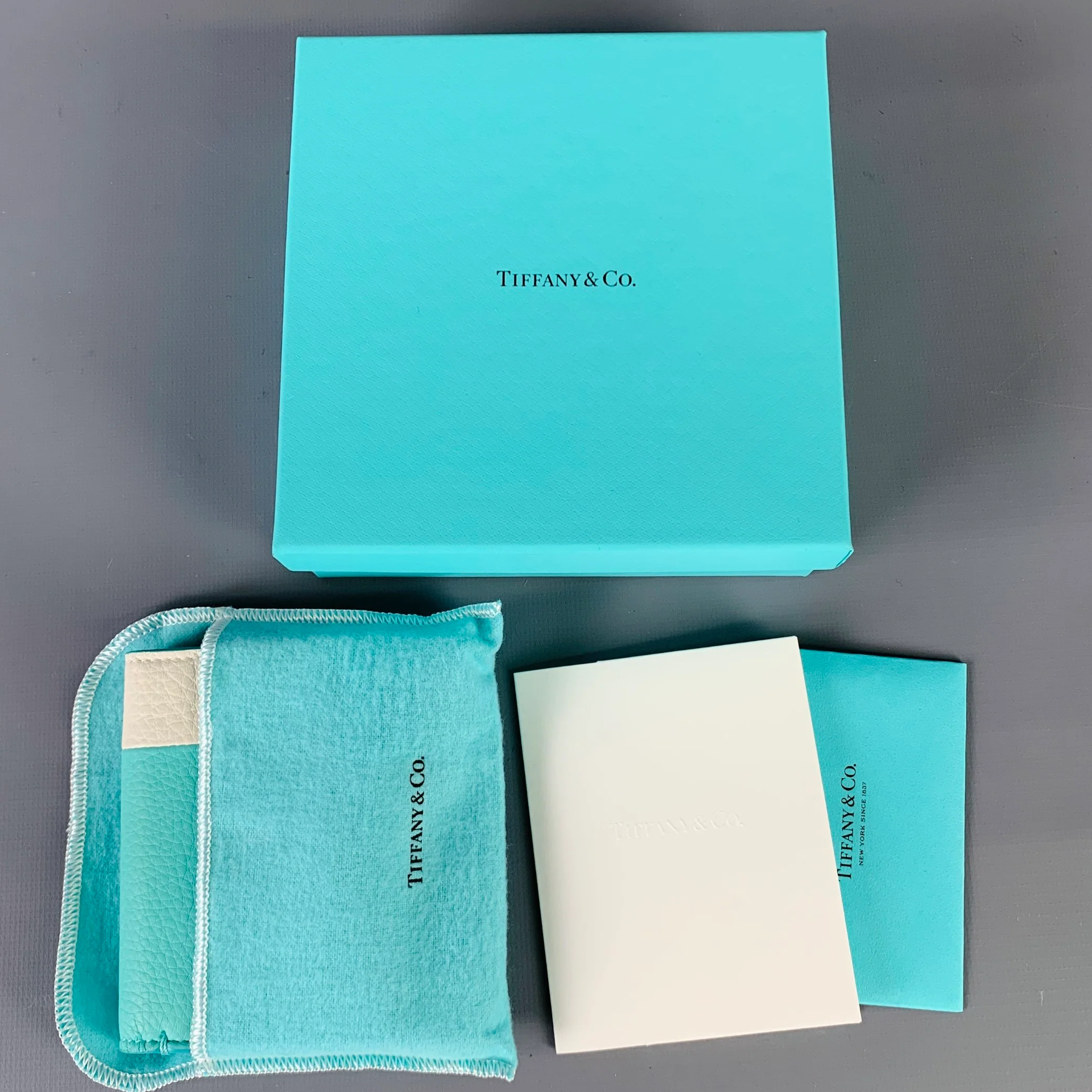 TIFFANY & CO. Blue White Color Block Leather Card Case Wallet - Image 5
