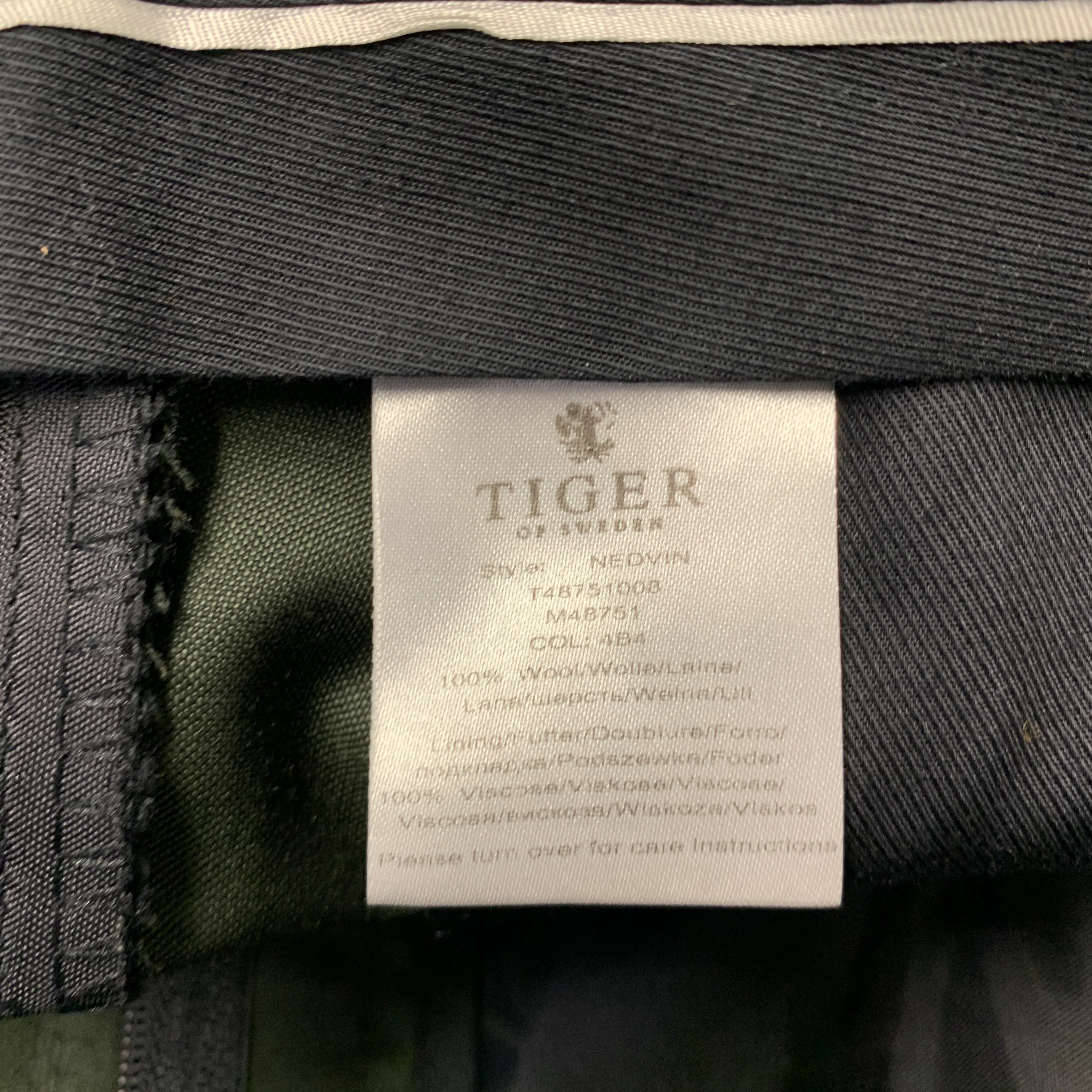 TIGER of SWEDEN Size 36 Forest Green Wool Notch Lapel Suit - Image 13