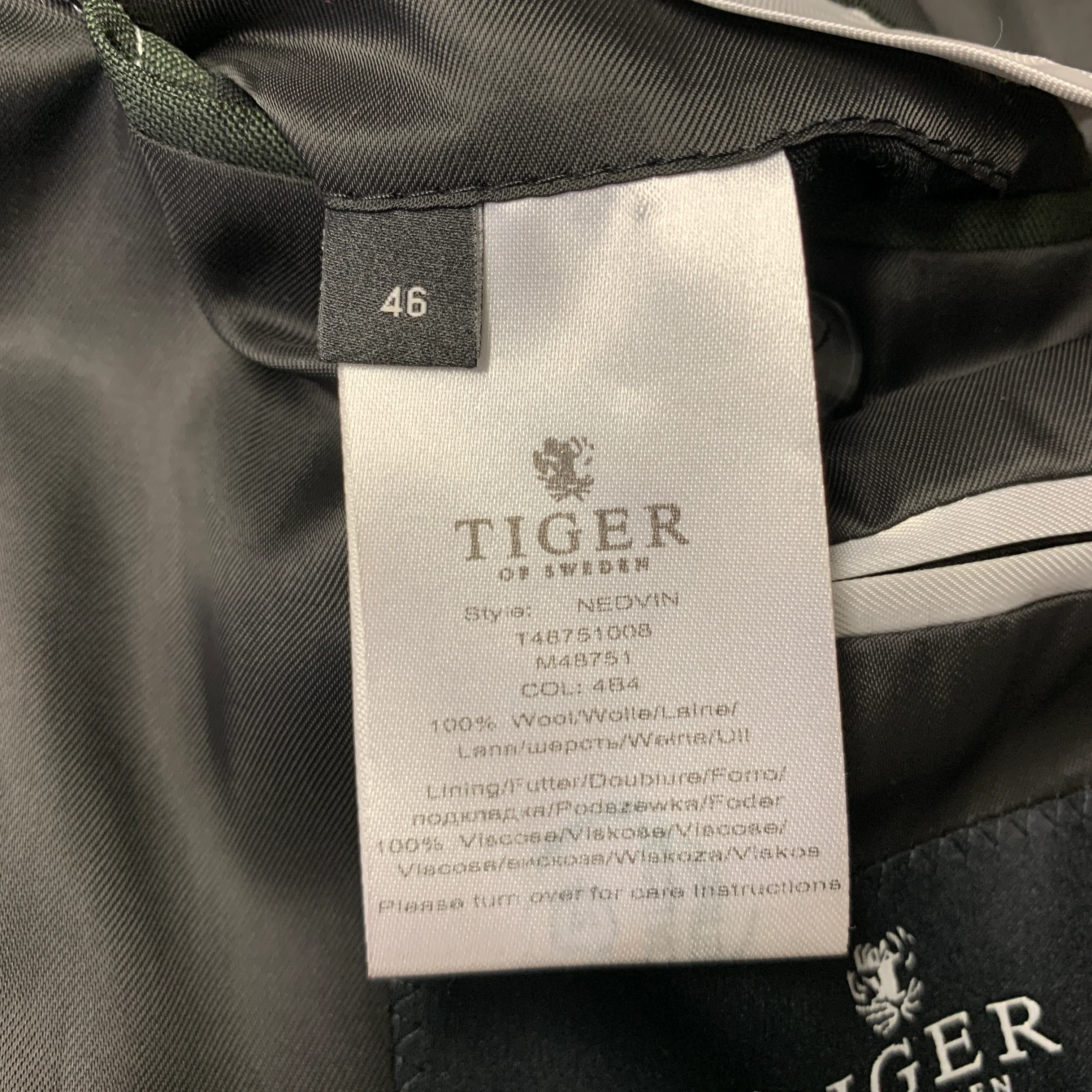 TIGER of SWEDEN Size 36 Forest Green Wool Notch Lapel Suit - Image 9