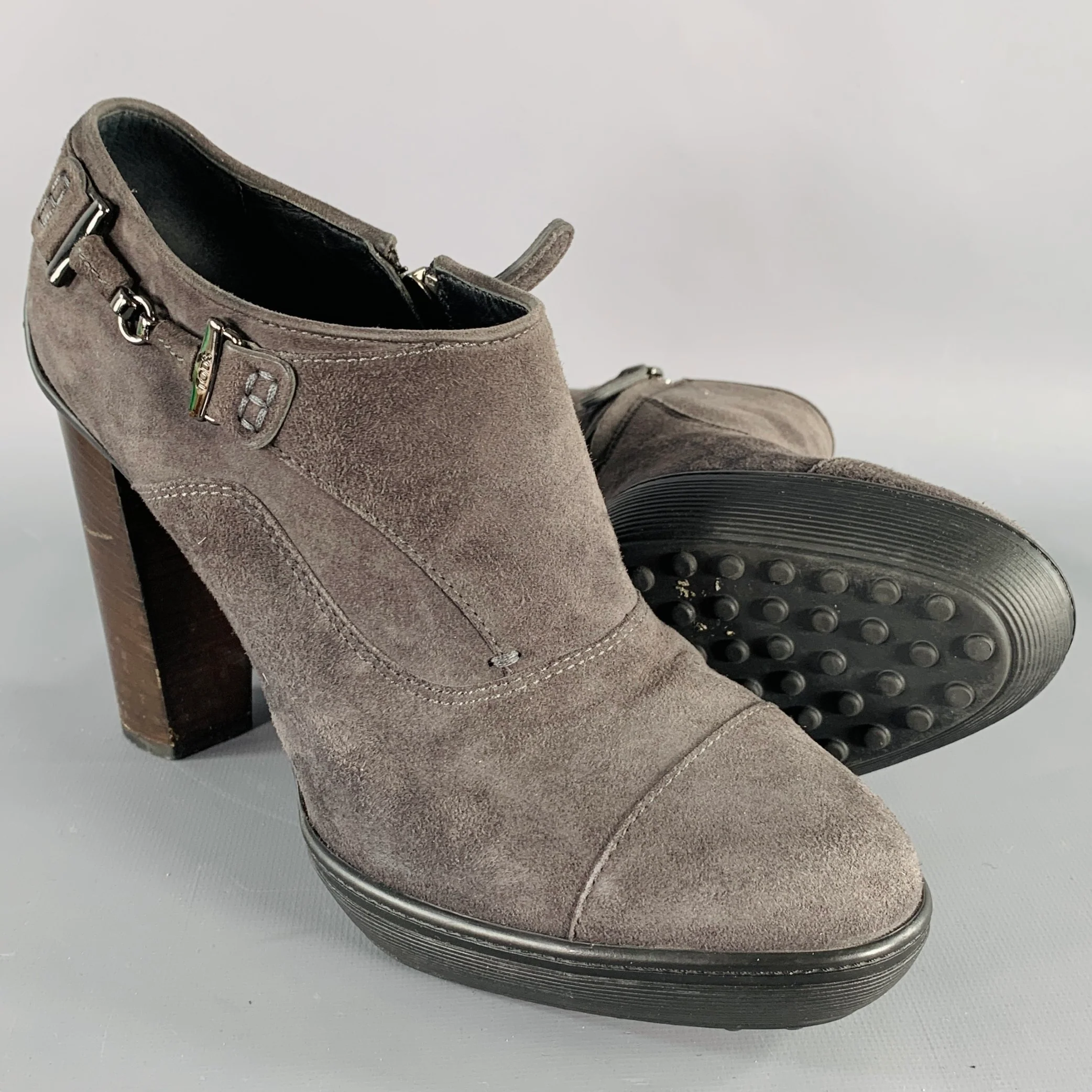 TOD'S Size 8.5 Grey Suede Platform Stacked Heel Ankle Boots - Image 5