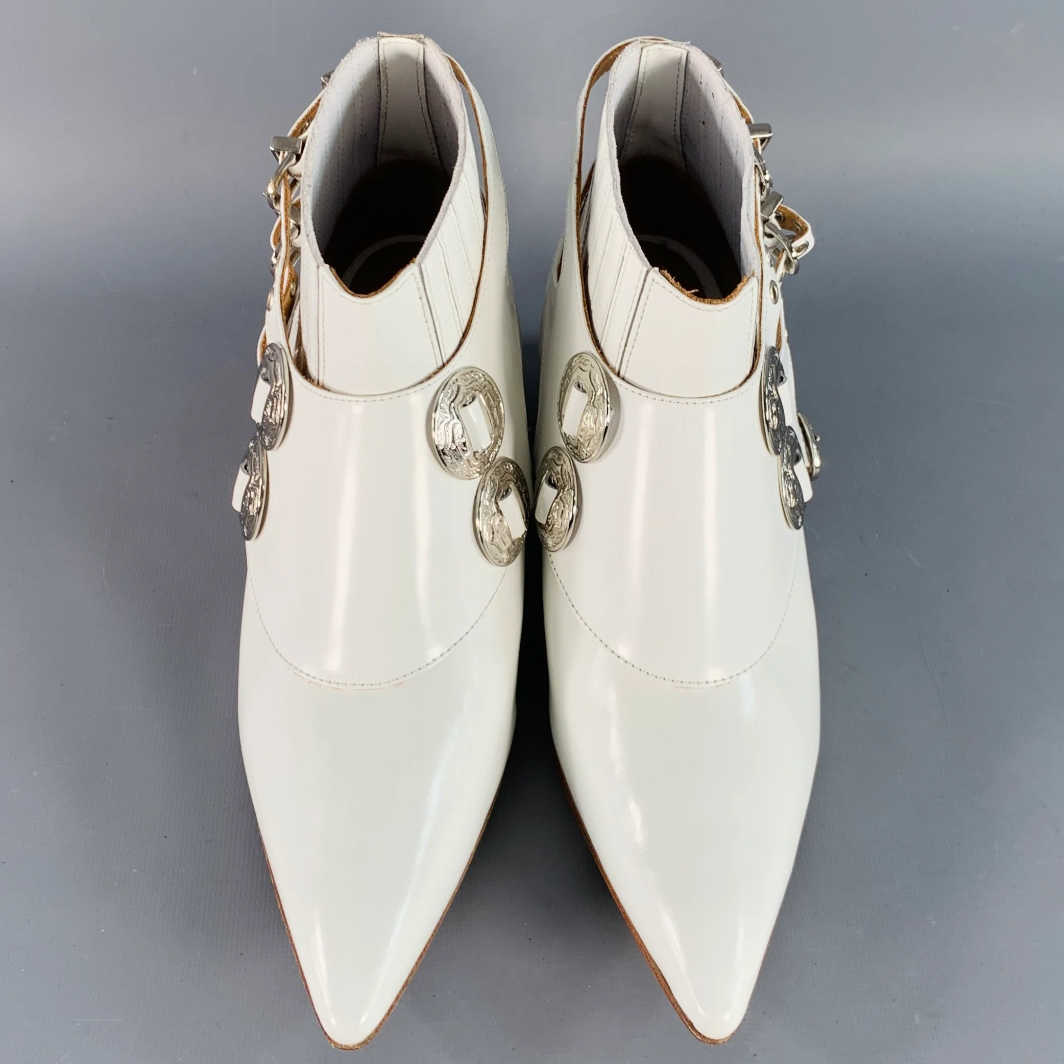 TOGA PULLA Size 8.5 White Silver Leather Pull On Western Harness Boots - Image 4